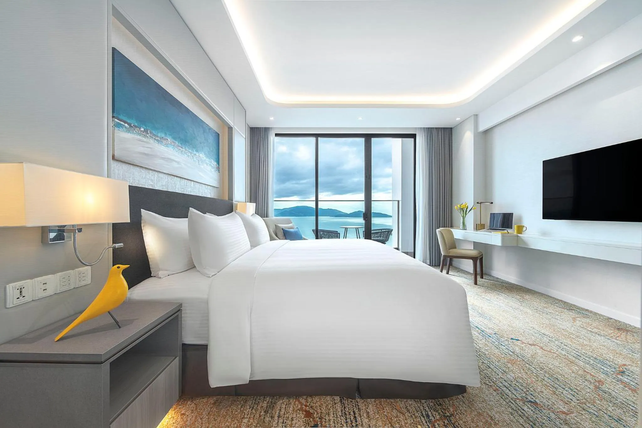 Photo of the whole room, Bed in voco Scenia Bay Nha Trang by IHG