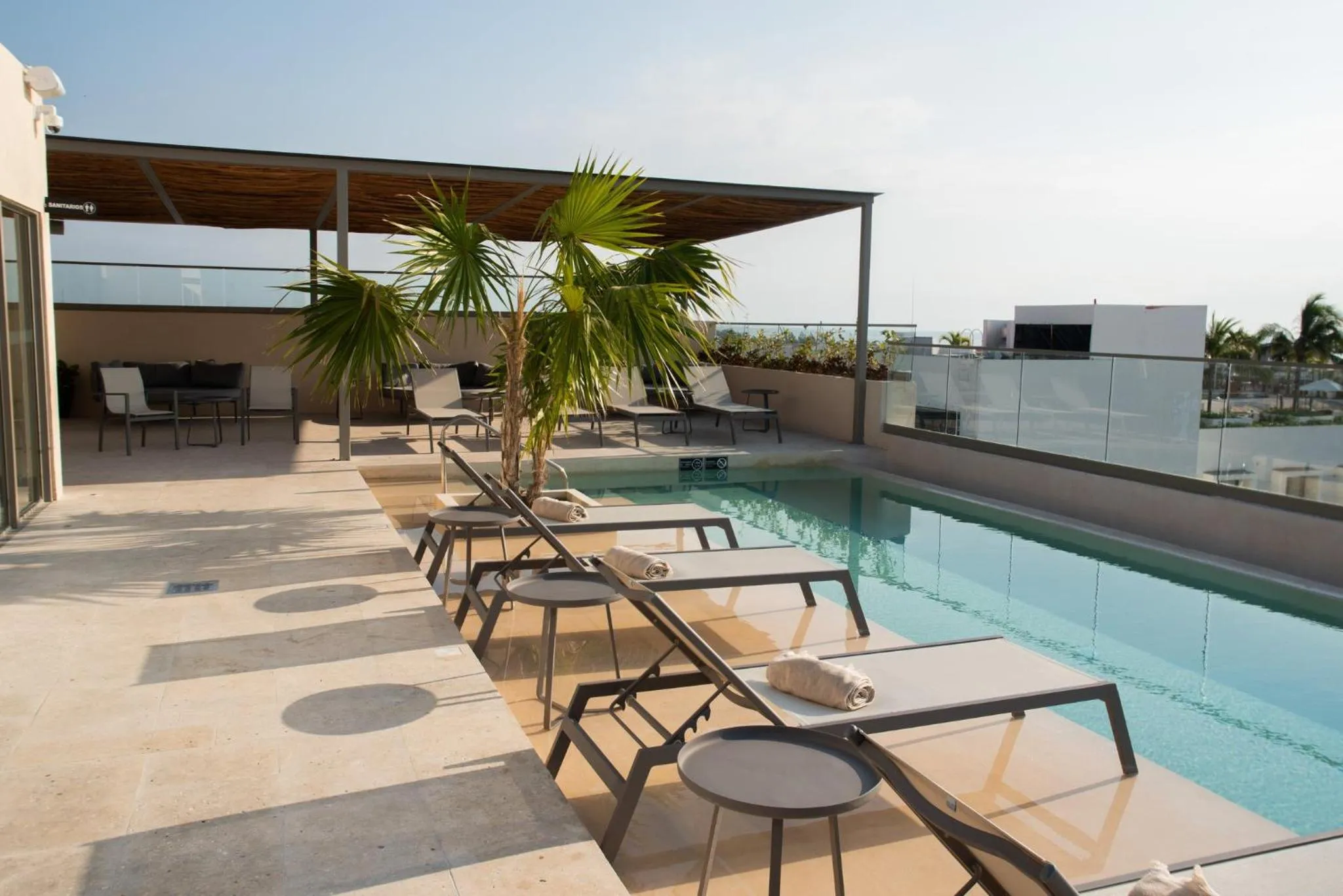 Swimming pool in Hotel Indigo Playa del Carmen by IHG