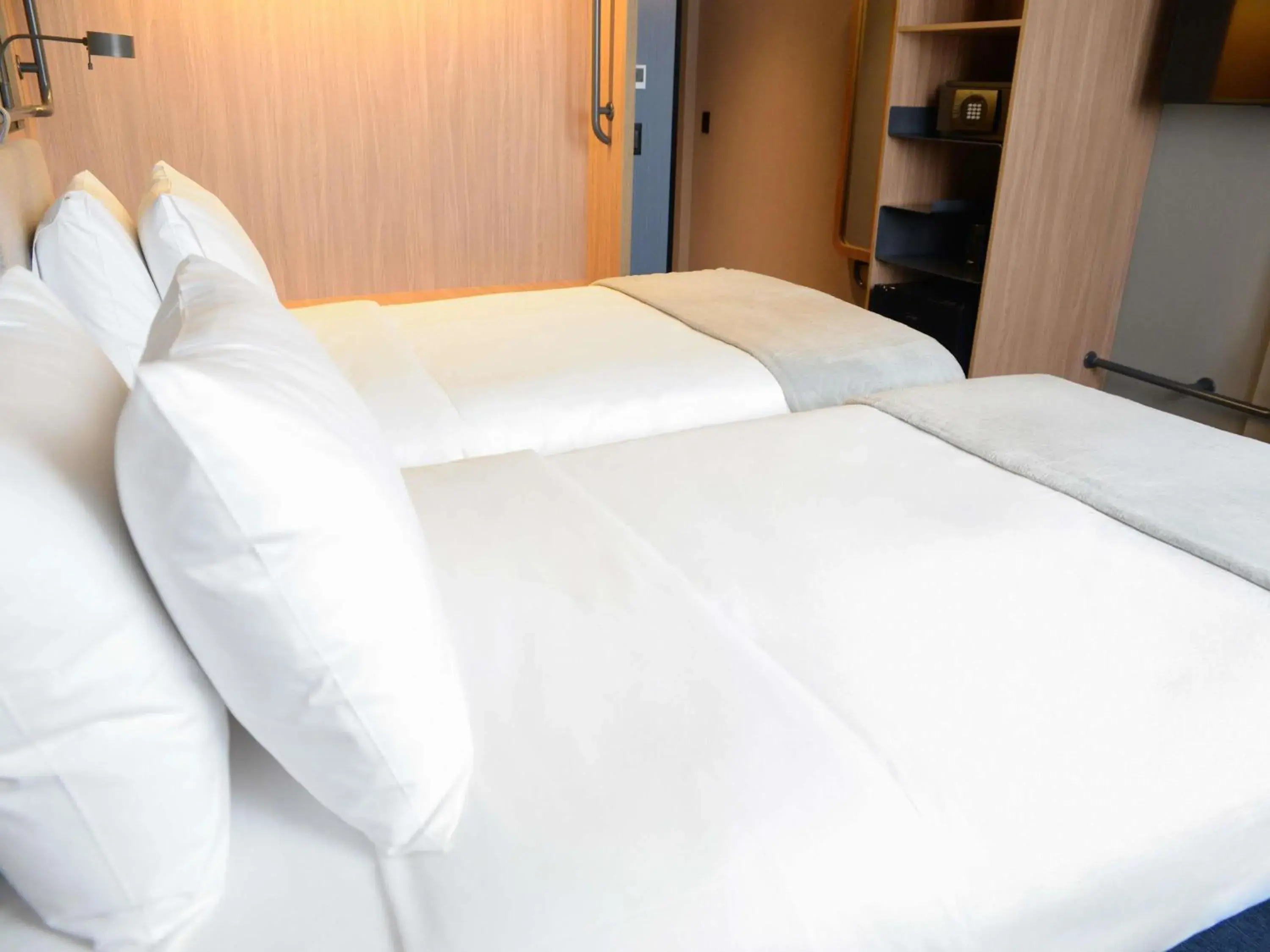 Superior Room with 2 Twin Beds in Novotel Uberlândia Superior Room with 2 Twin Beds in Novotel Uberlândia