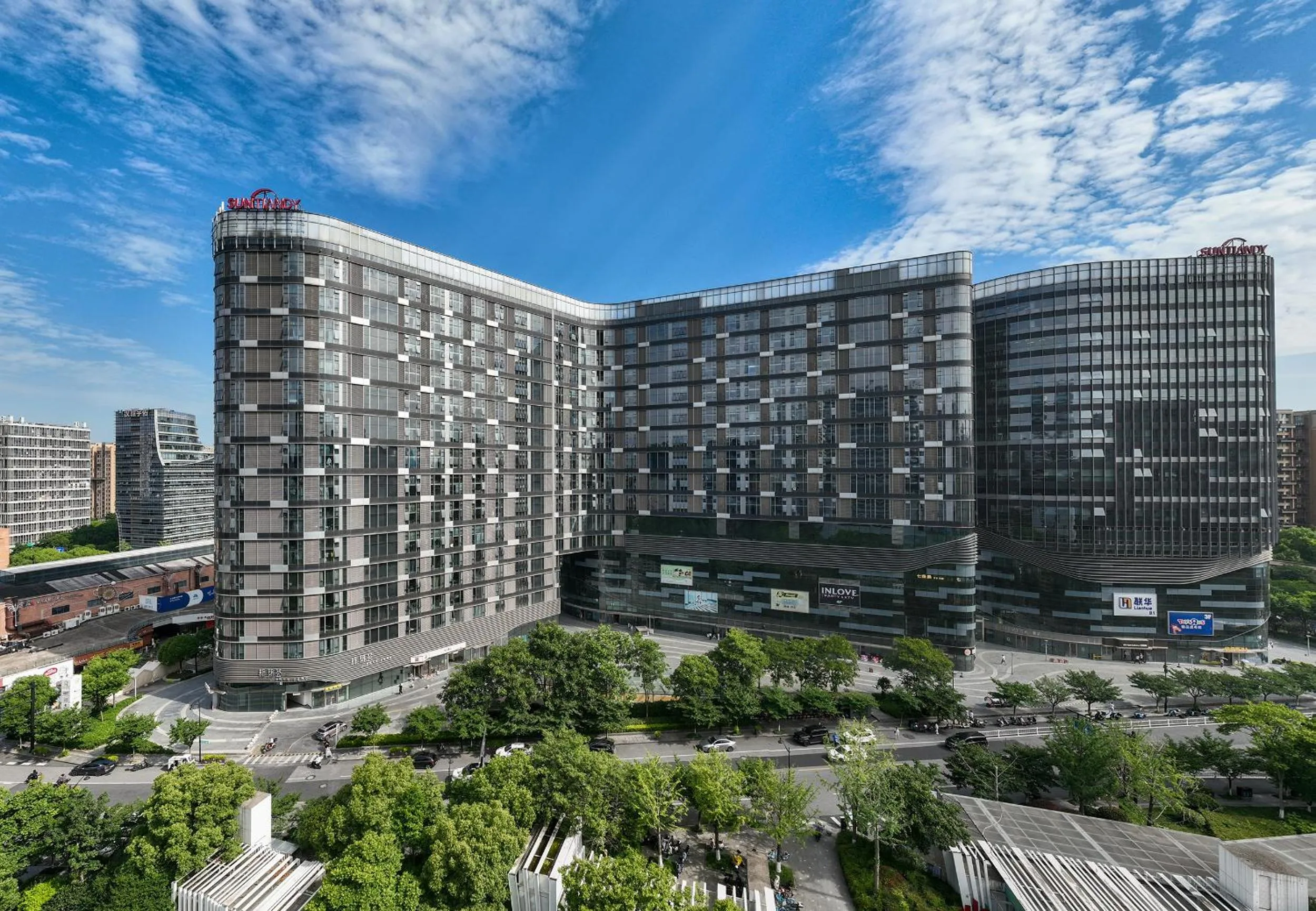 City view in Novotel Hangzhou Xintiandi