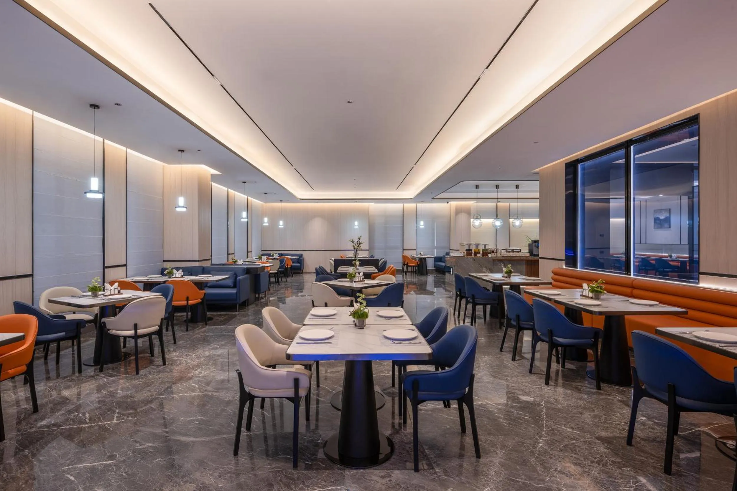 Restaurant/places to eat in Novotel Hangzhou Xintiandi