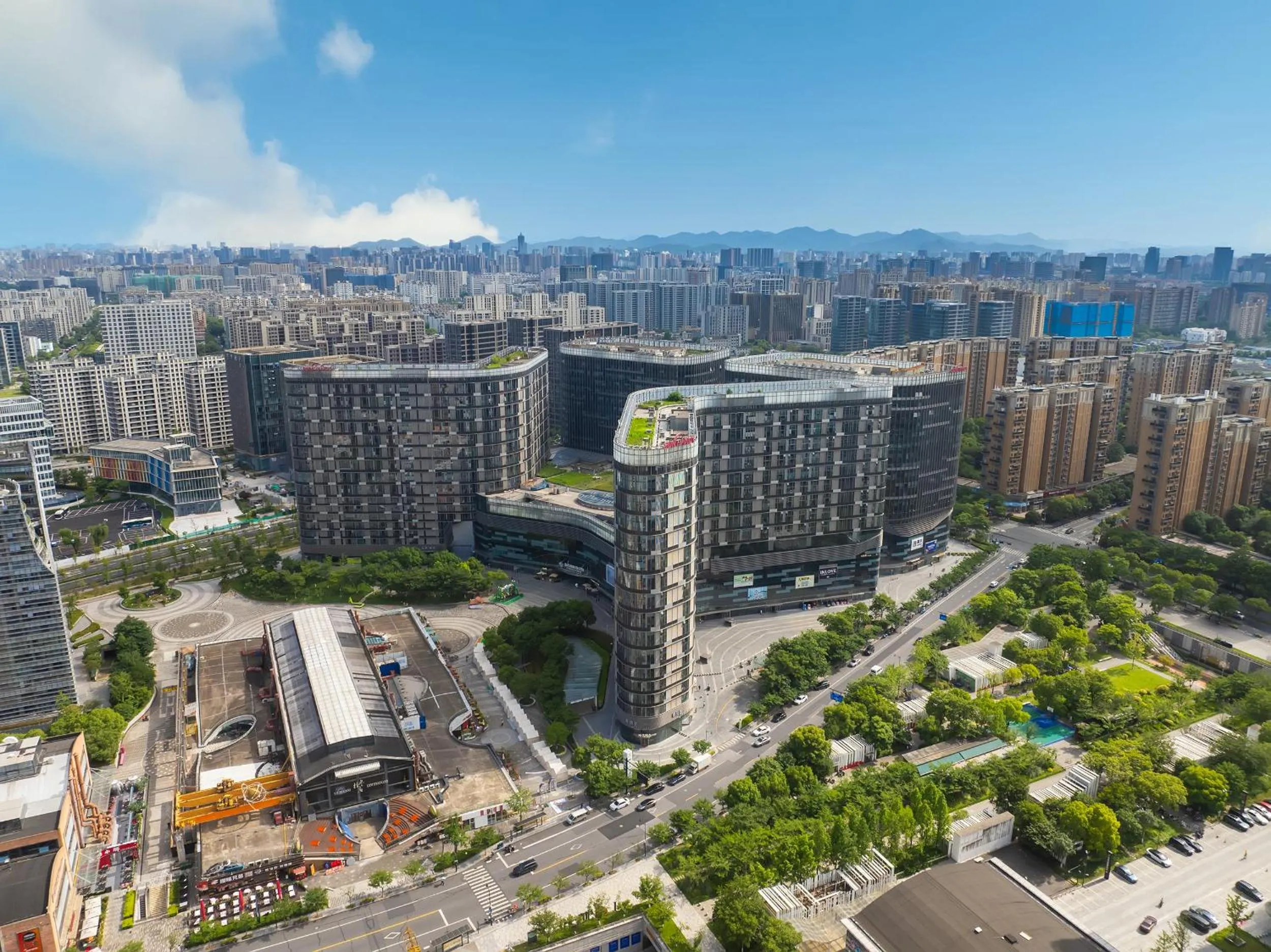 City view in Novotel Hangzhou Xintiandi