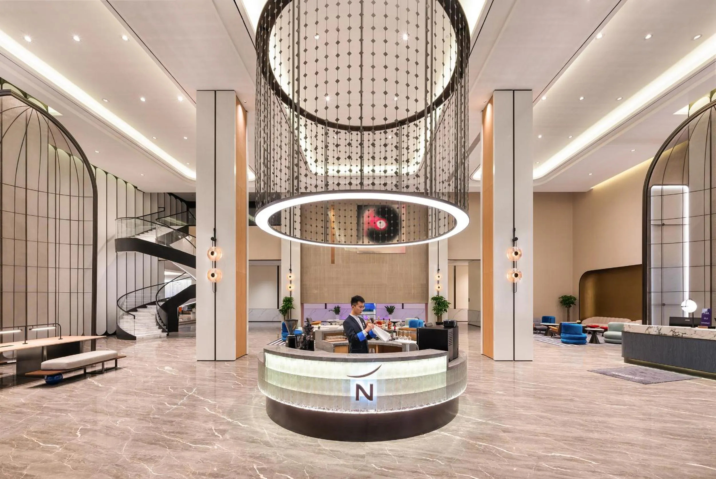 Lobby or reception in Novotel Shanghai Hongqiao International Airport