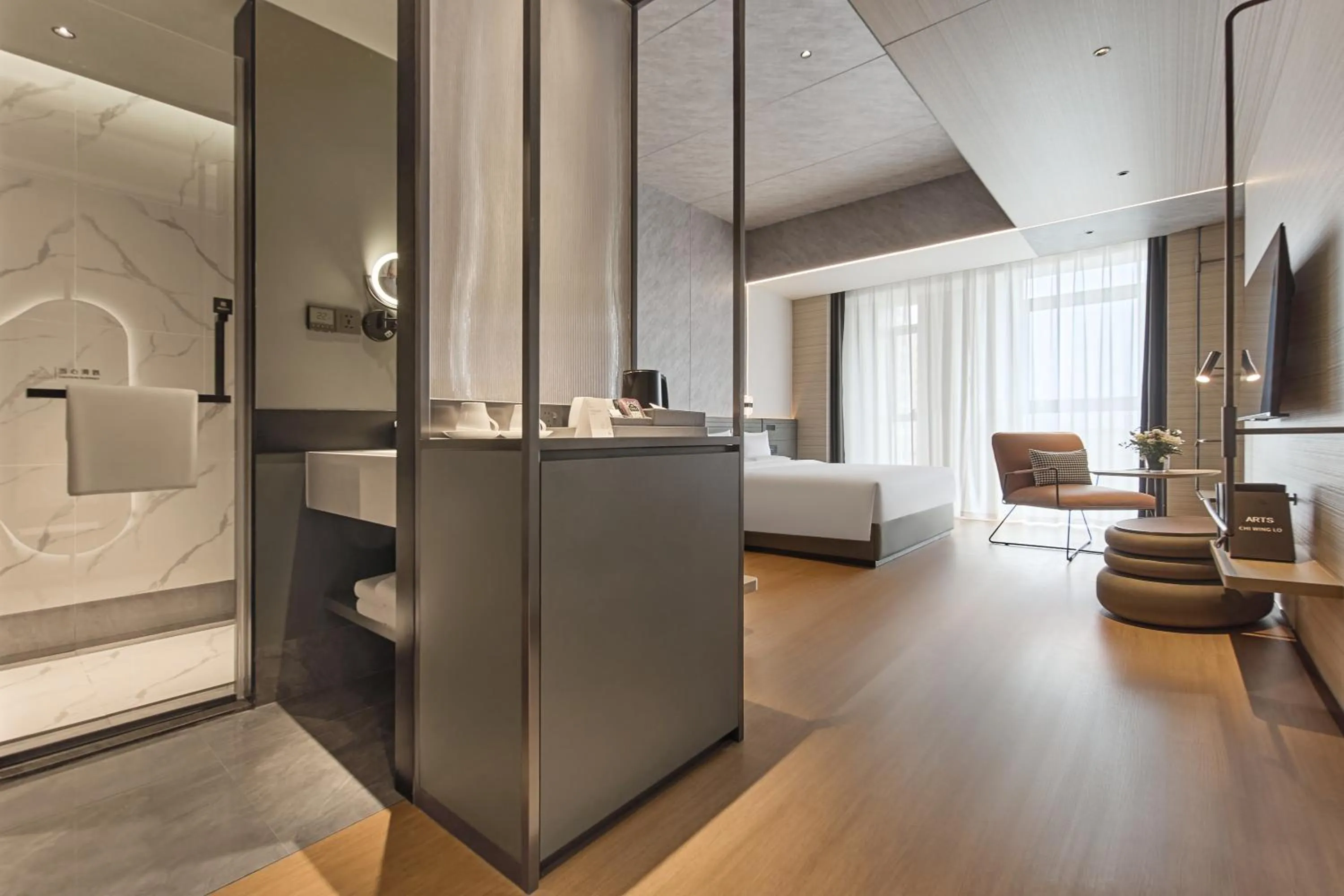 Bathroom, Bed in Novotel Yinchuan Lanxigu