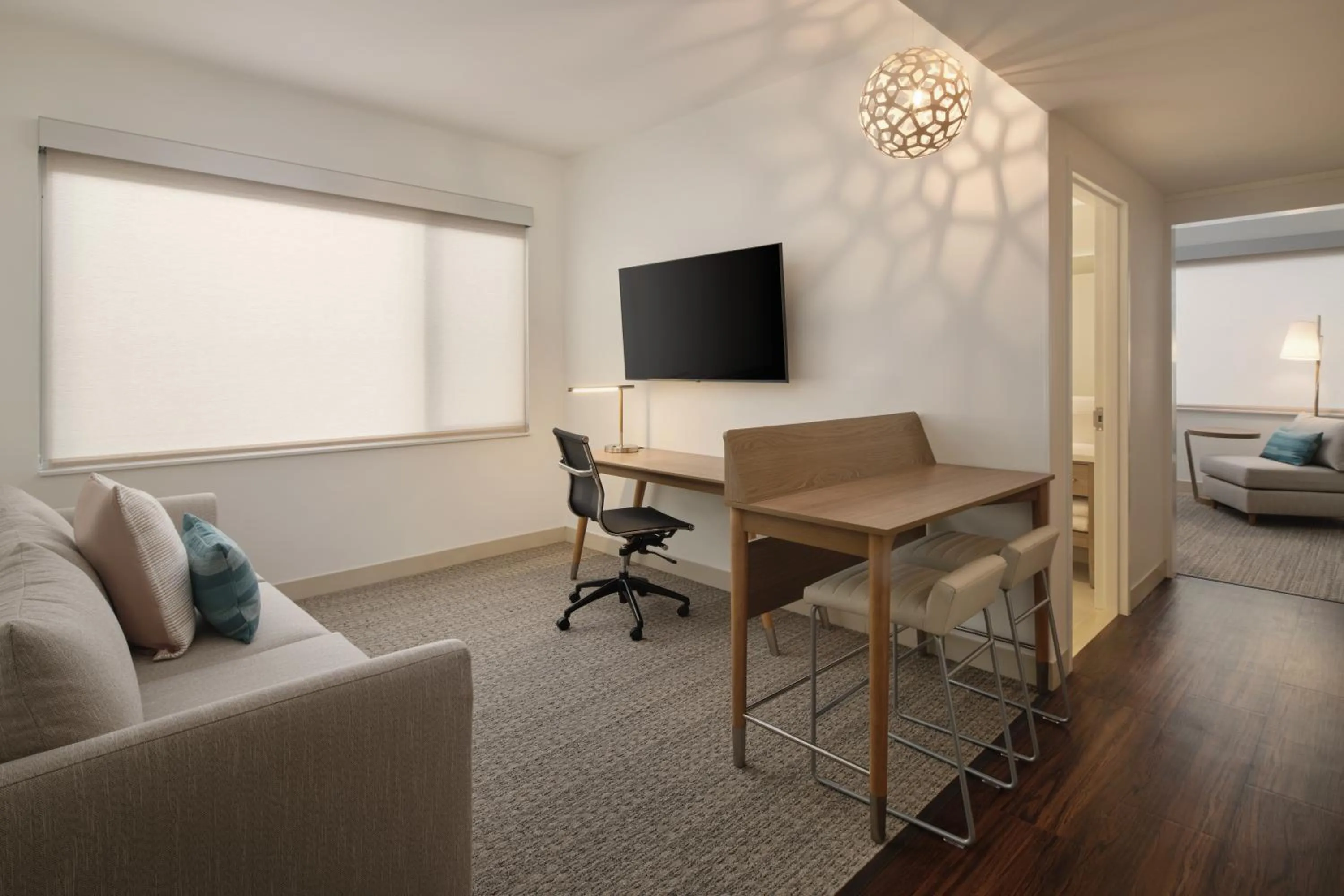 Element Pooler Savannah Airport