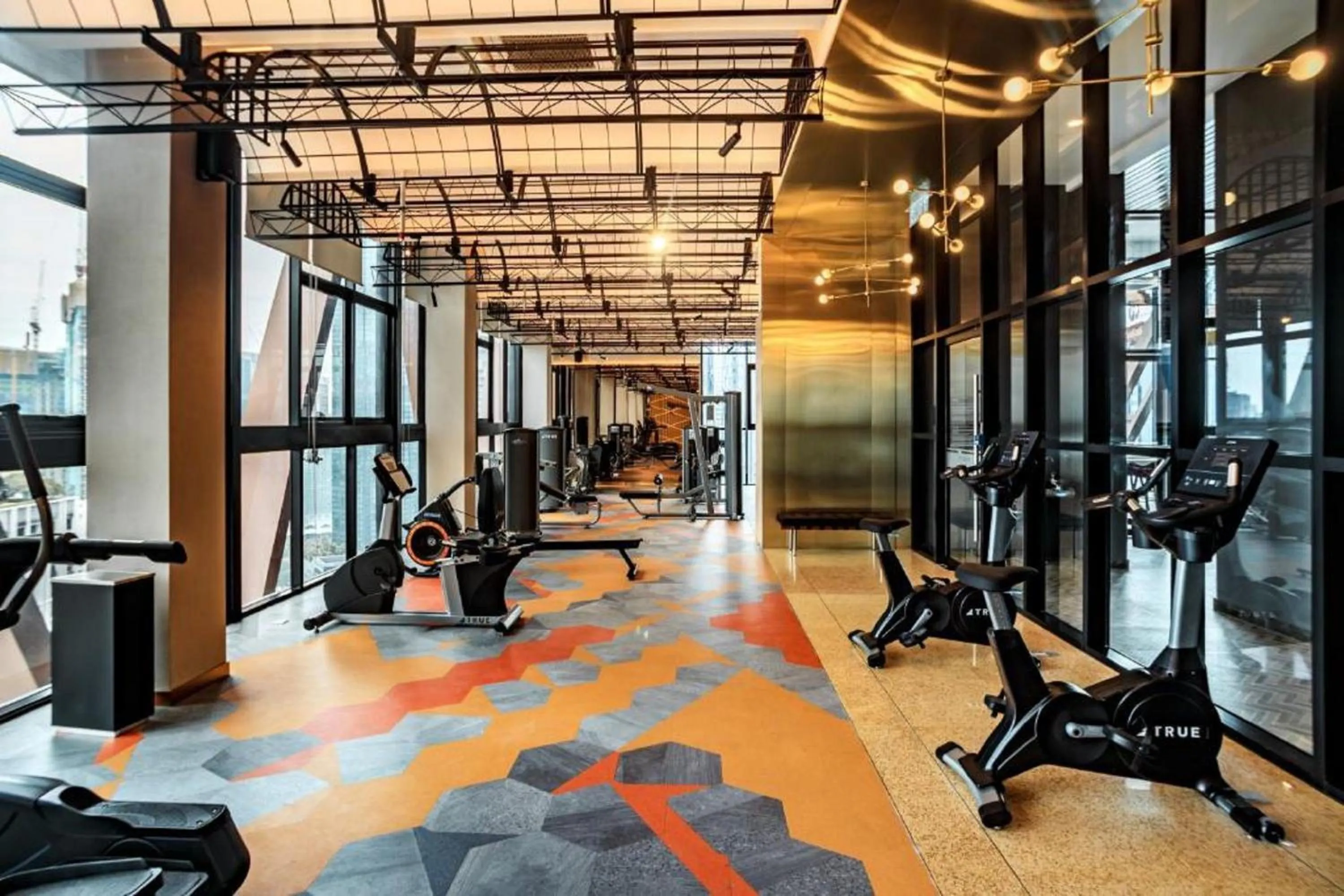 Fitness centre/facilities in Scarletz Service Suites KLCC