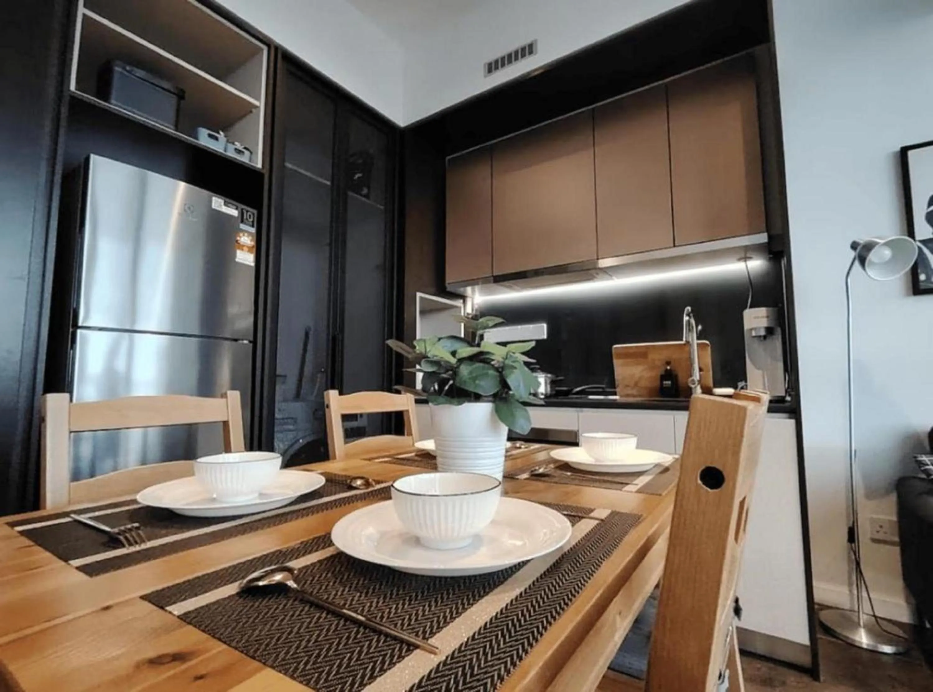 Dining area in Scarletz Service Suites KLCC