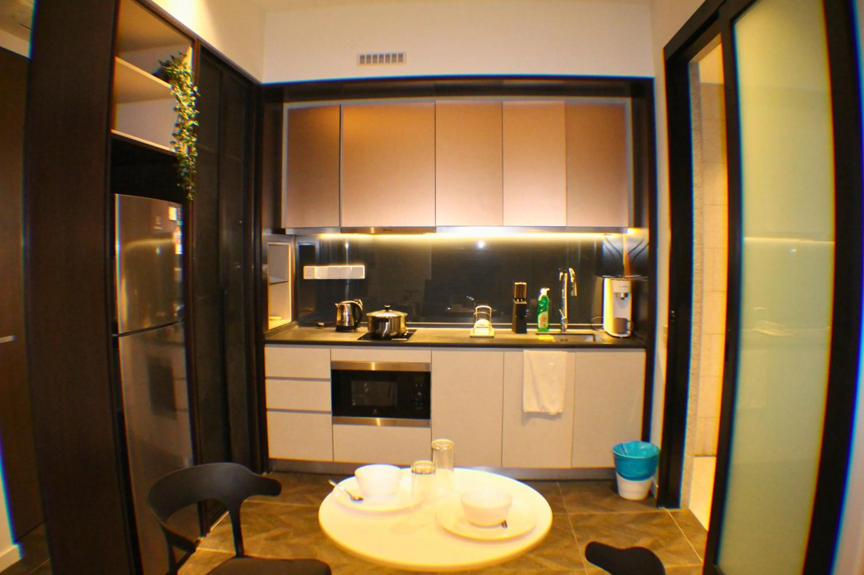 Kitchen or kitchenette in Scarletz Service Suites KLCC