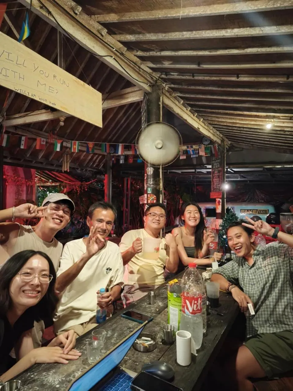 People in Da Housetel Kuta