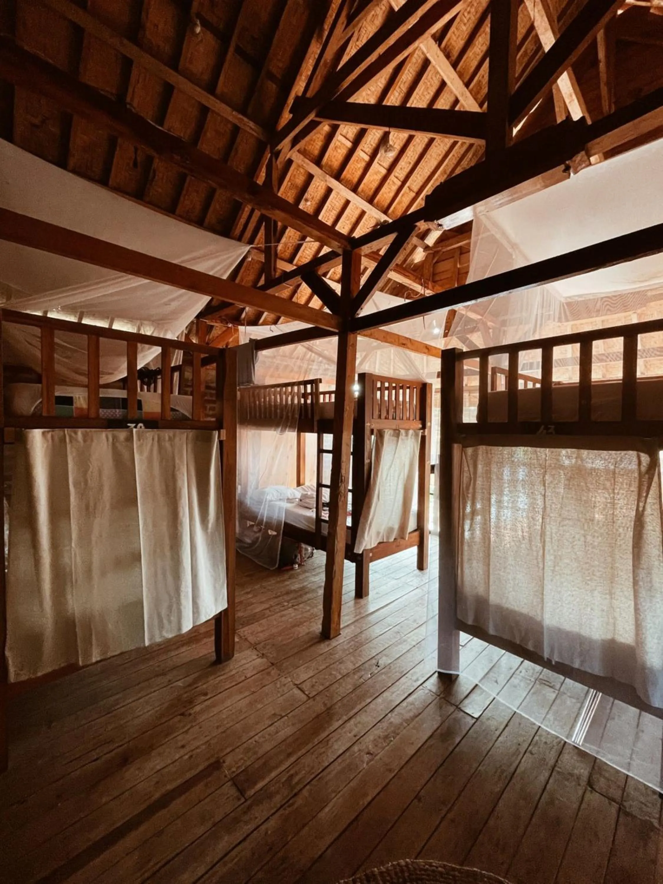 Photo of the whole room, Bed in Da Housetel Kuta