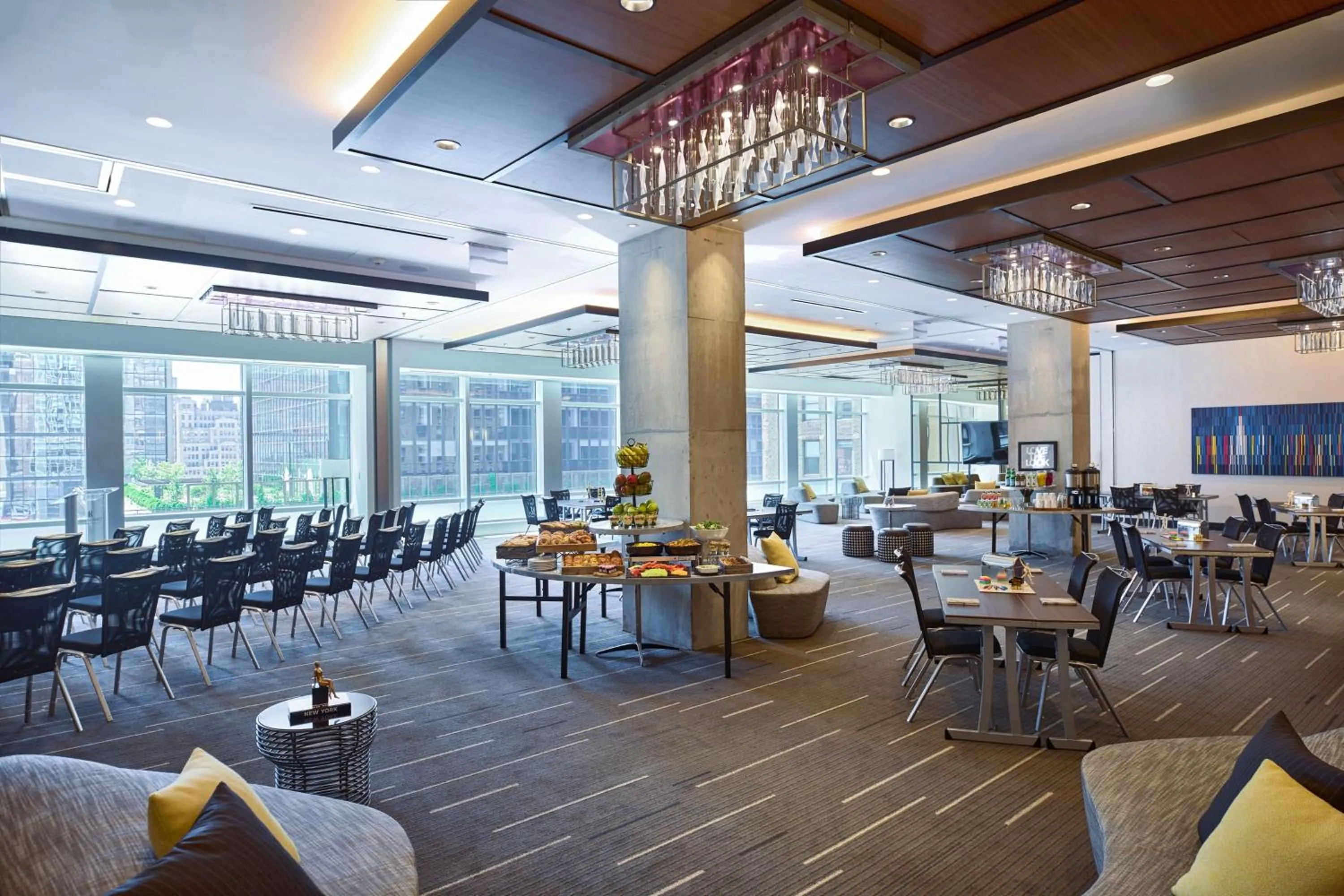 Meeting/conference room in Renaissance New York Midtown Hotel