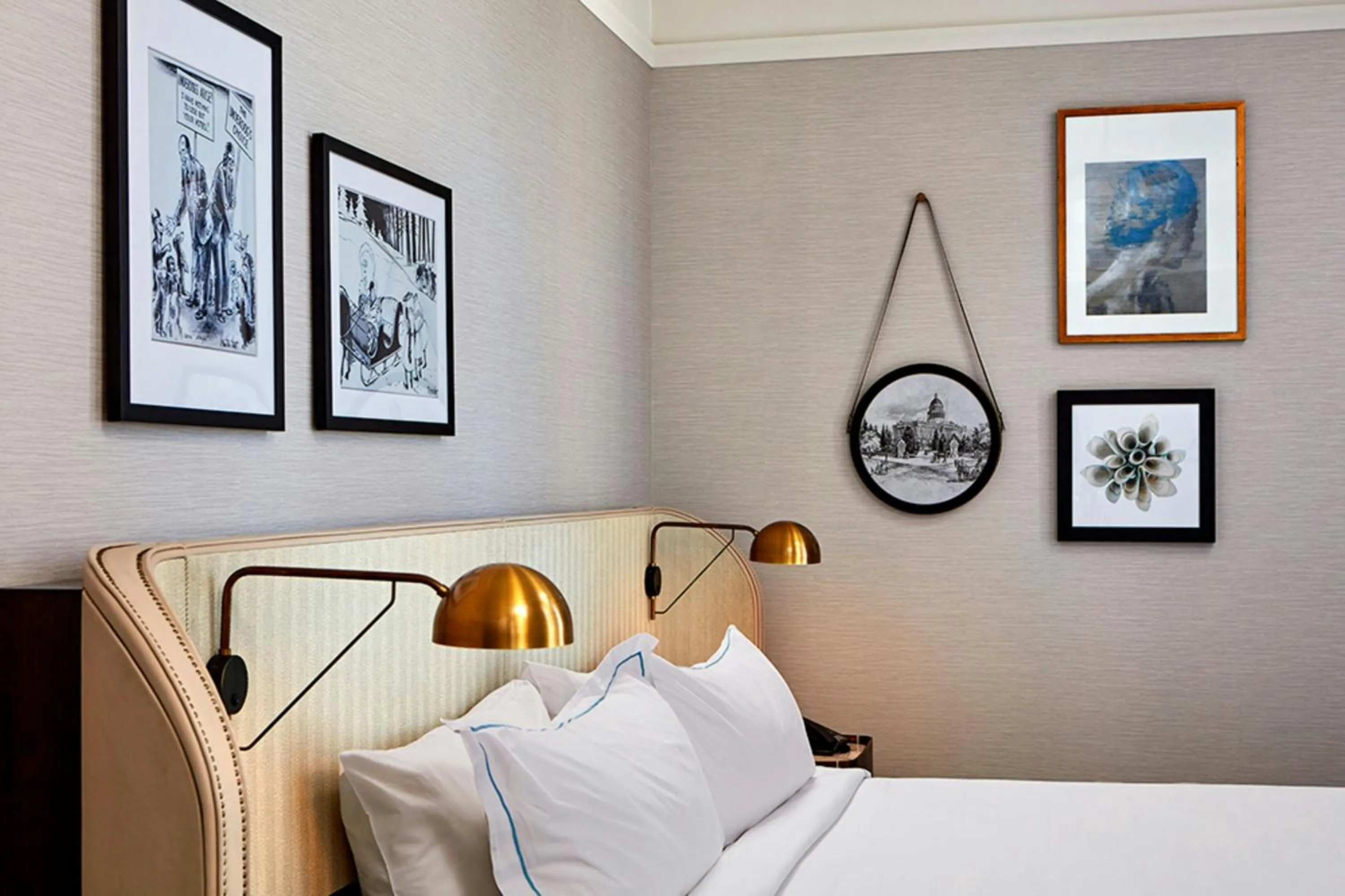 Photo of the whole room, Bed in The Citizen Hotel, Autograph Collection