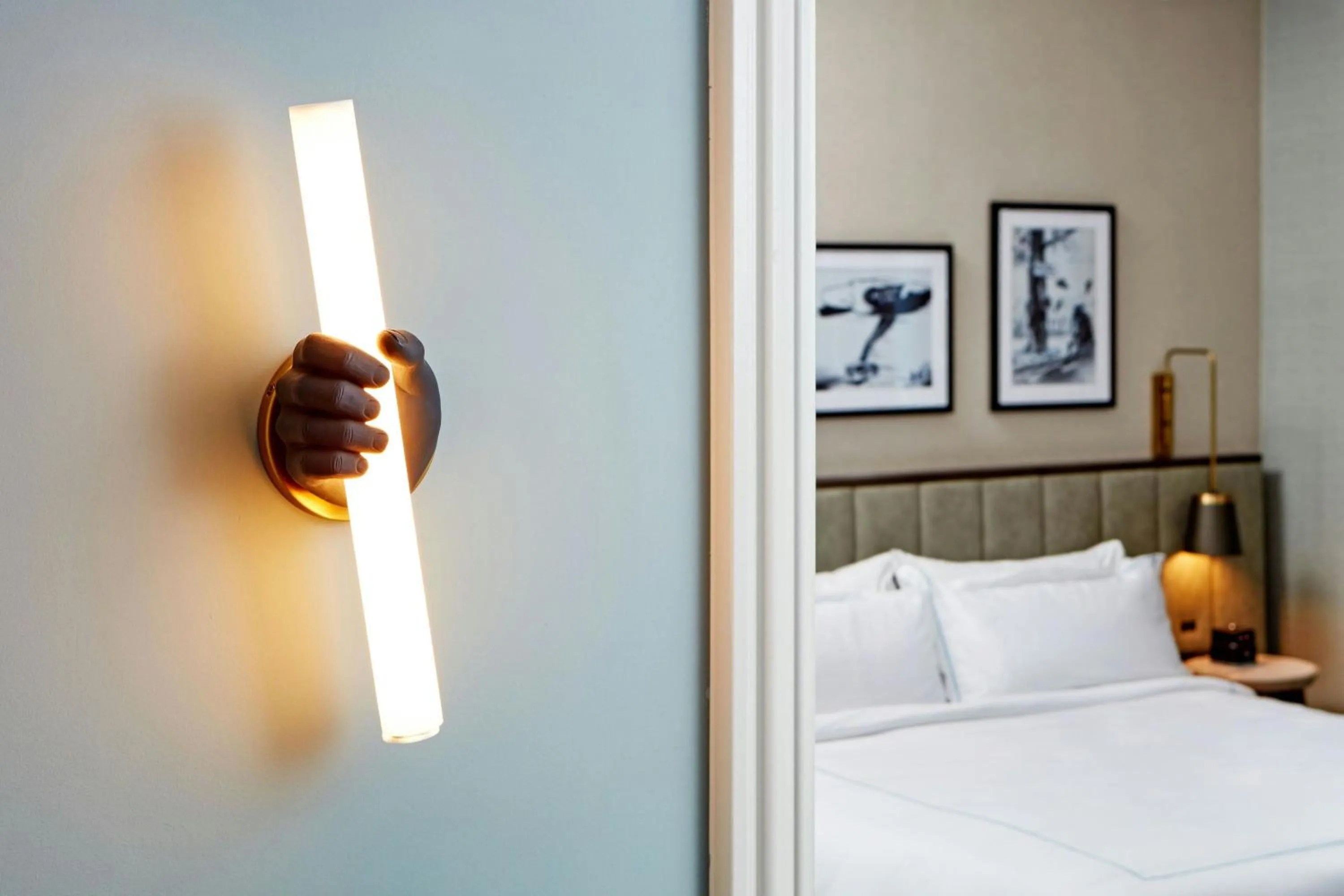 Photo of the whole room, Bed in The Citizen Hotel, Autograph Collection