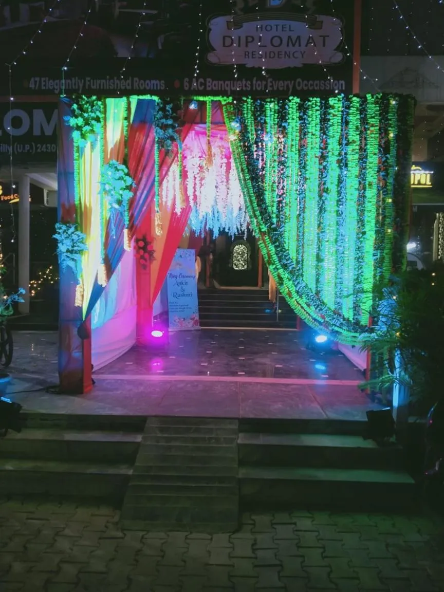 Hotel Diplomat Residency