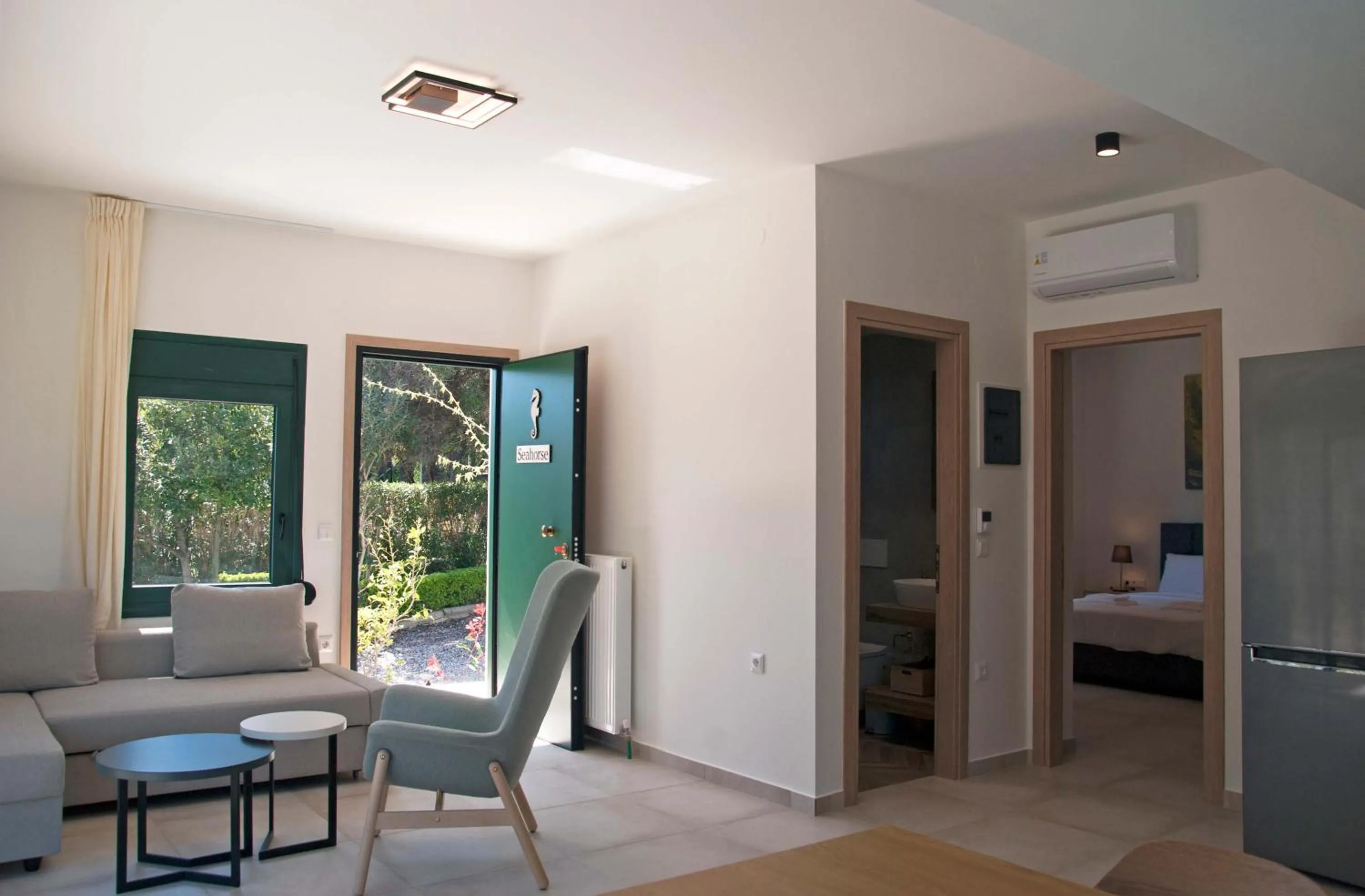 Bed in Angelbay Bungalows