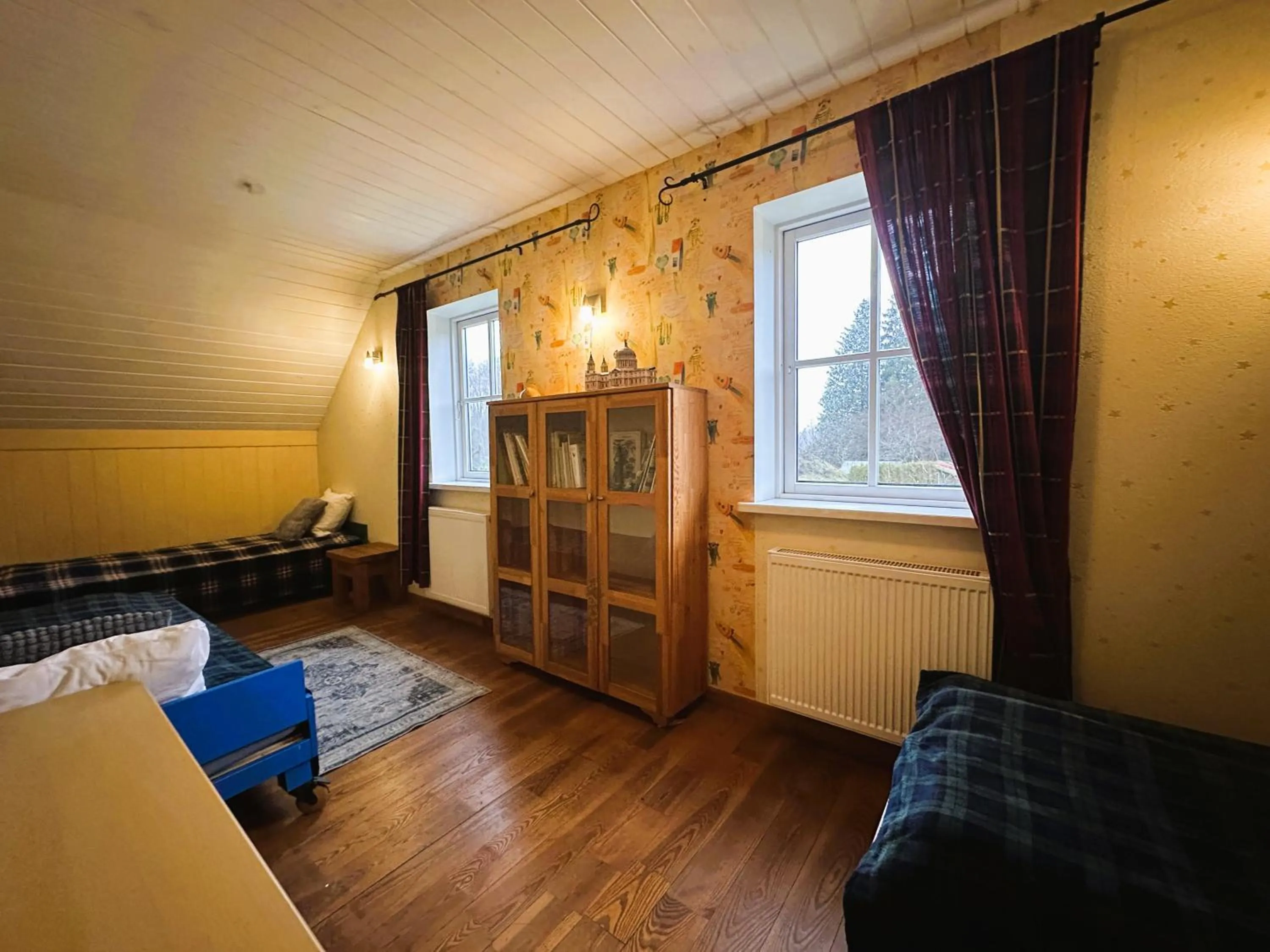 Bed in North Lakeside Villa Plateliai