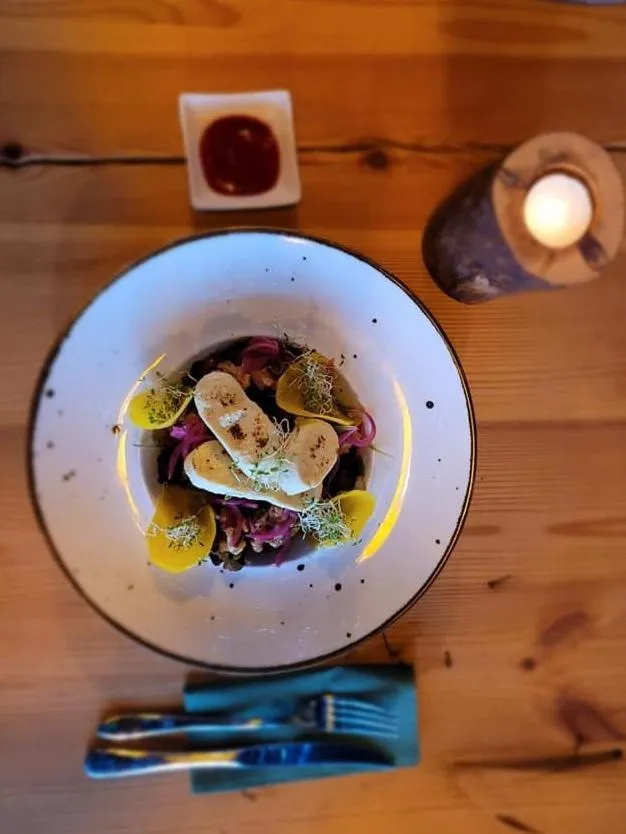 Restaurant/places to eat in North Lakeside Villa Plateliai