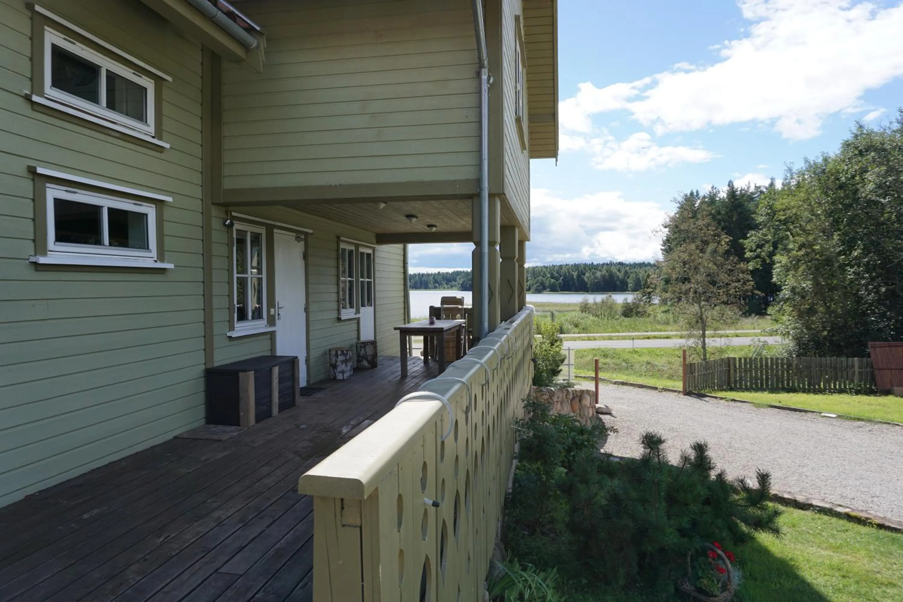 Property building in North Lakeside Villa Plateliai