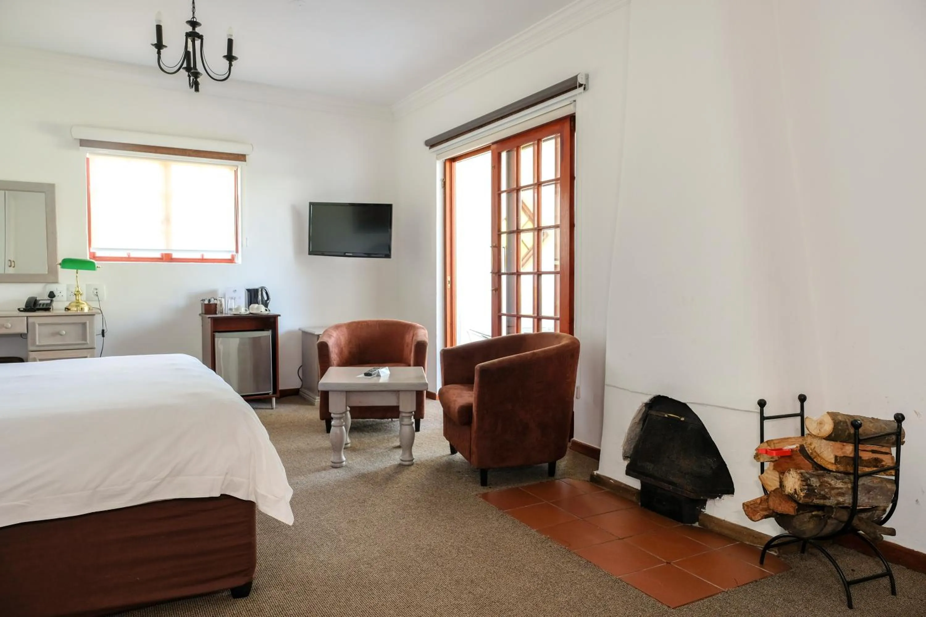 TV and multimedia, Bed in Houw Hoek Hotel