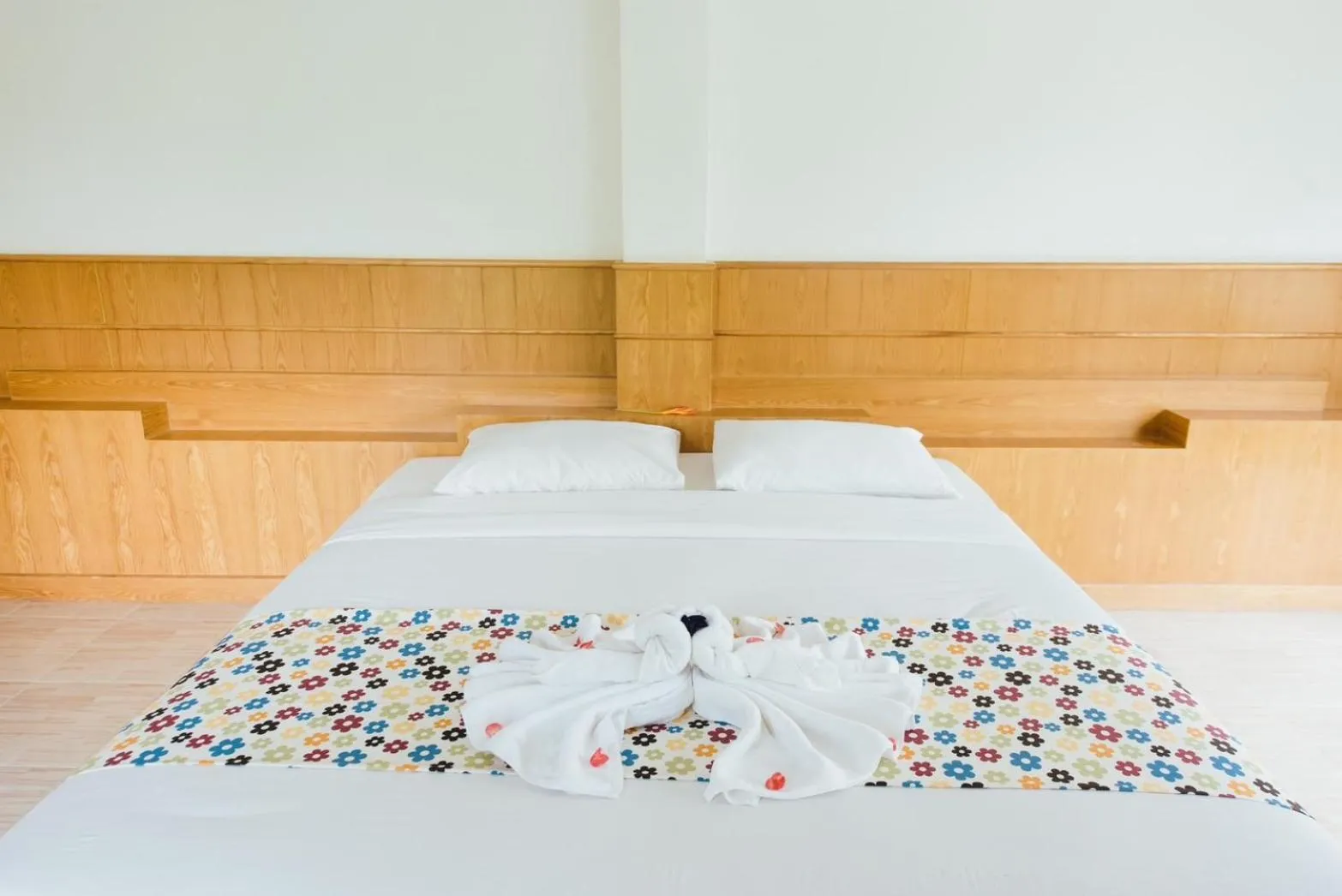 Bed in Wangyao Riverside Resort