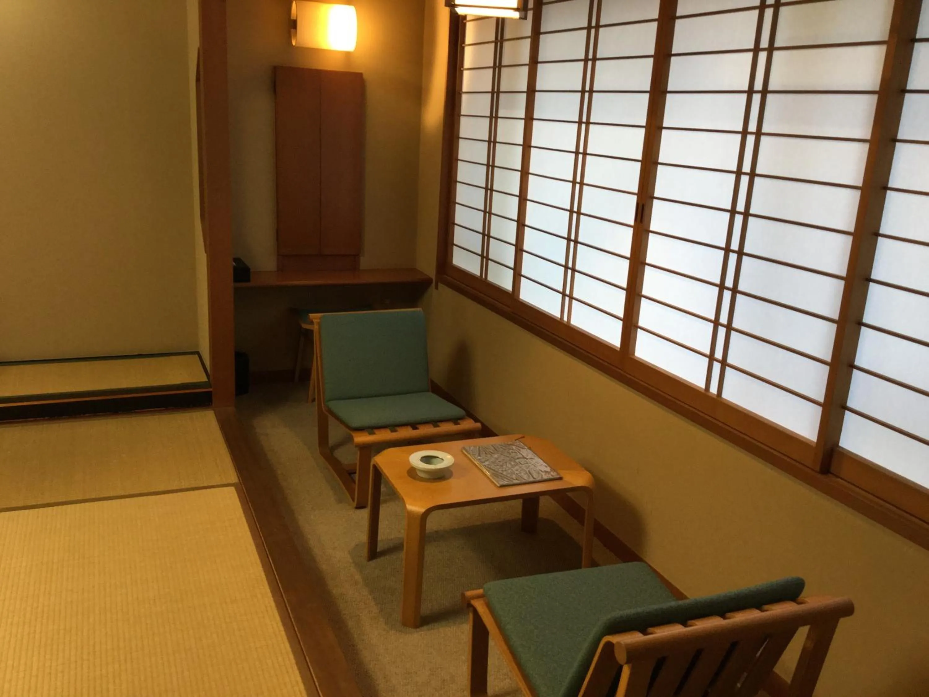 Seating area in Suzukiya Ryokan