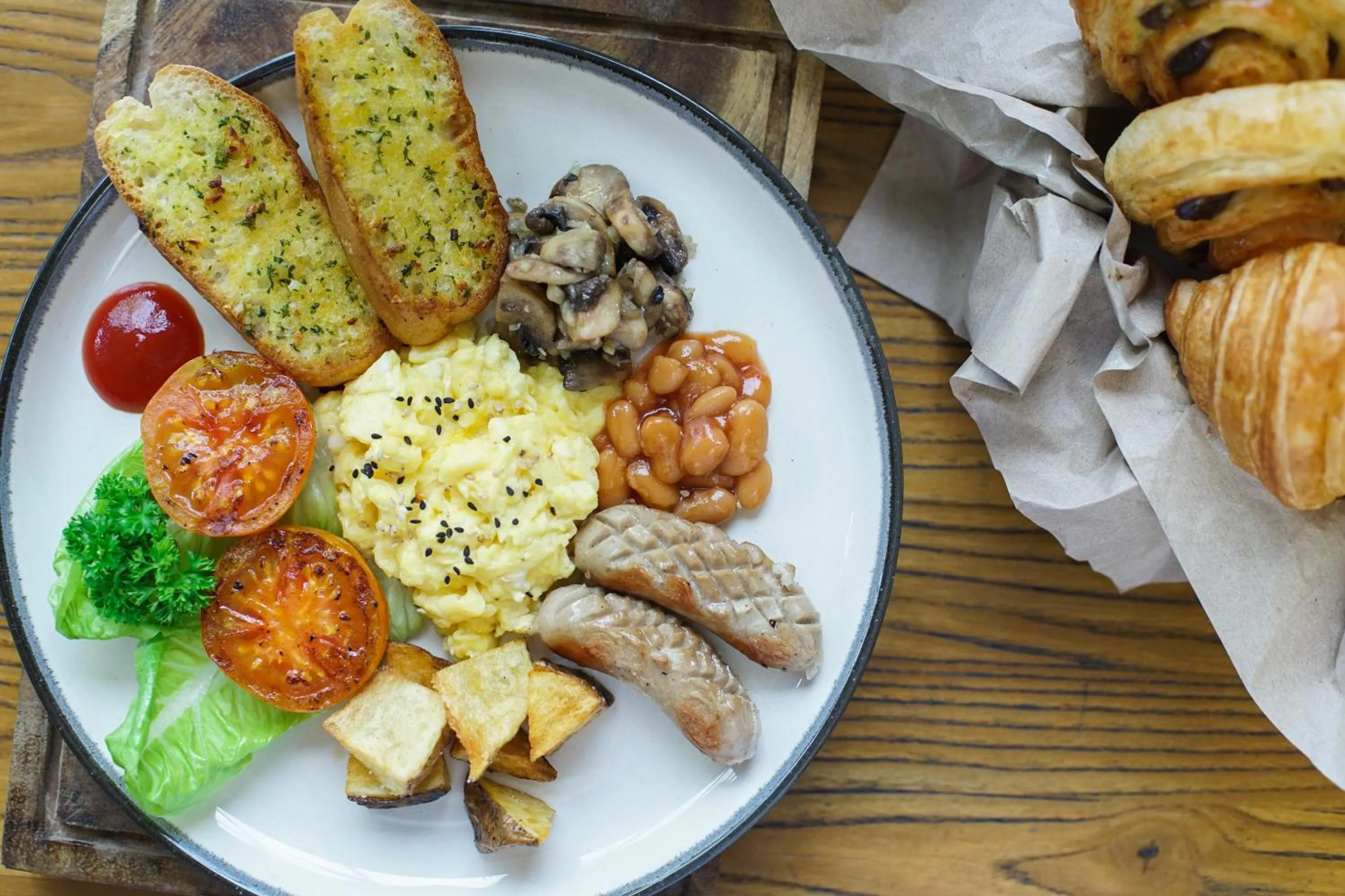 Breakfast in Royal Samaja Villas
