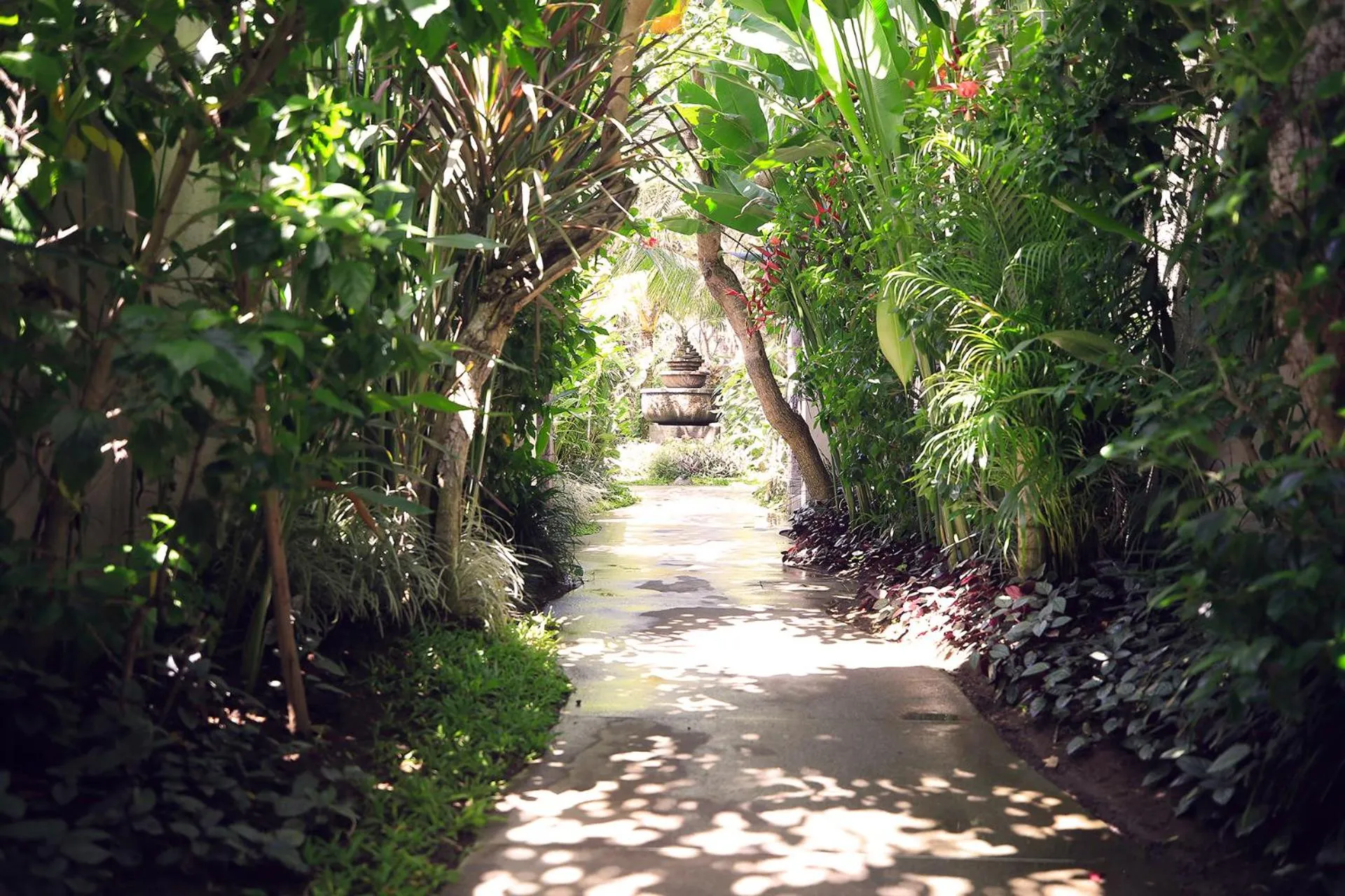 Property building in Royal Samaja Villas