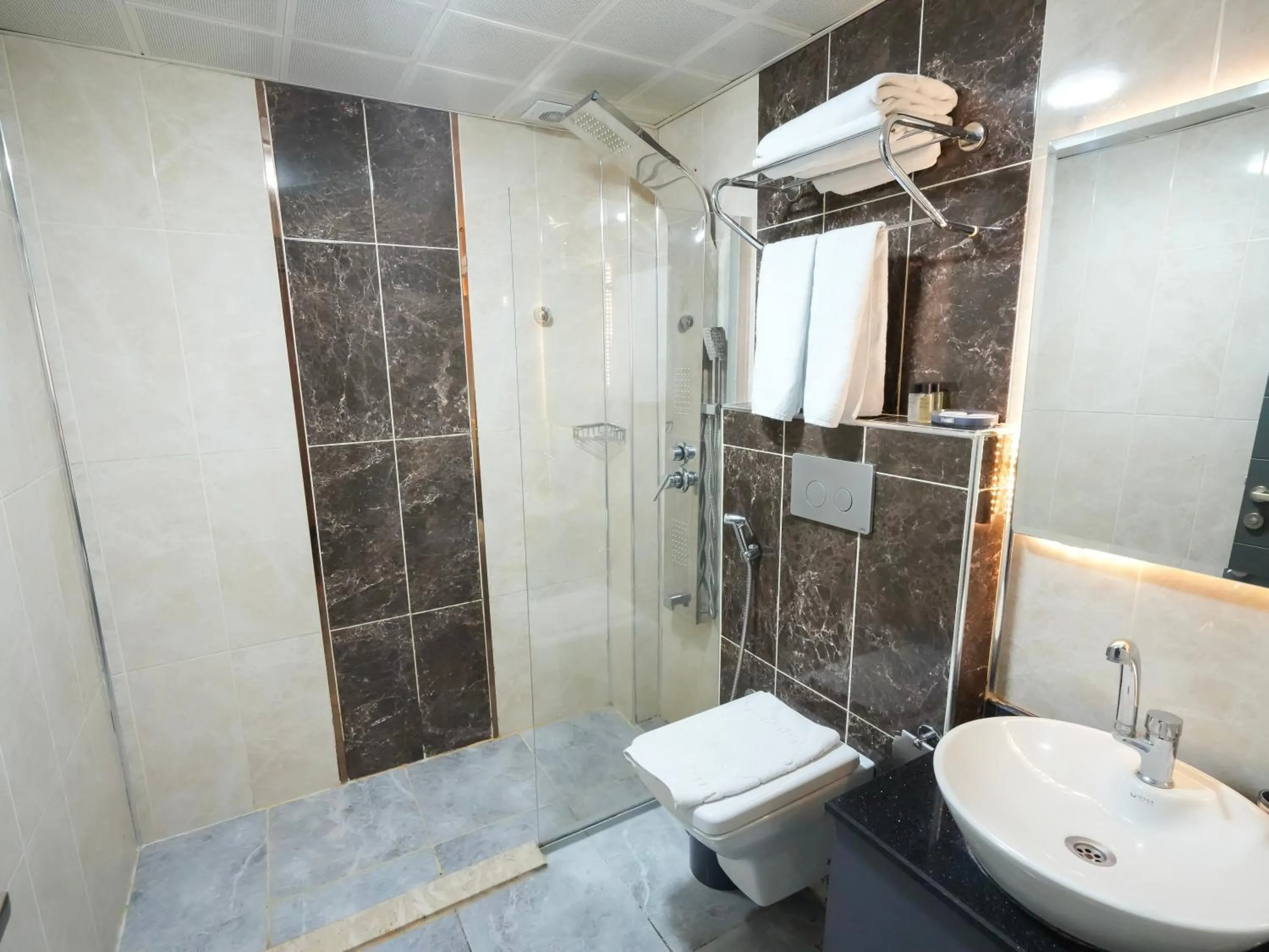 Shower in No 139 Apartments