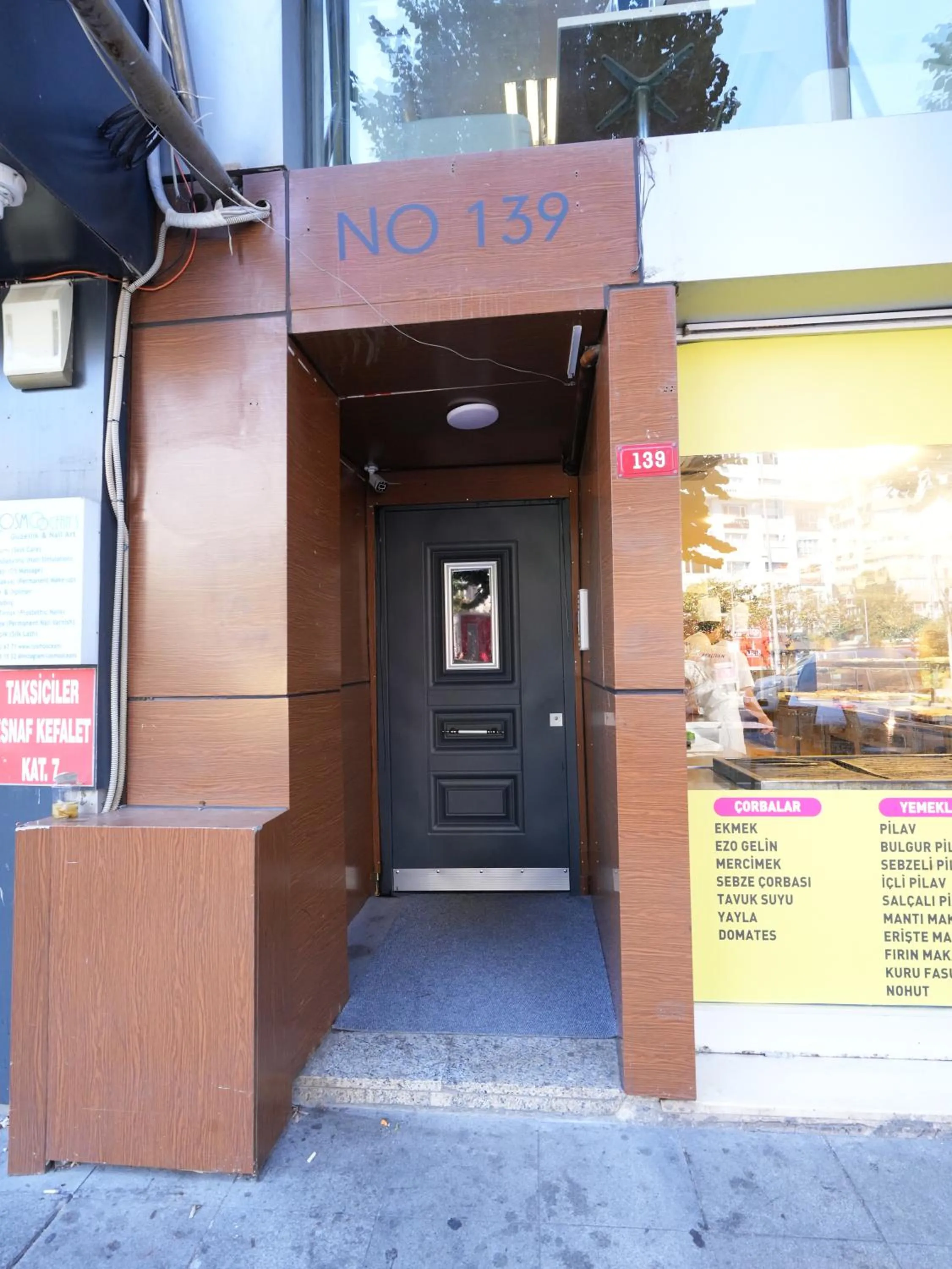 Property building in No 139 Apartments