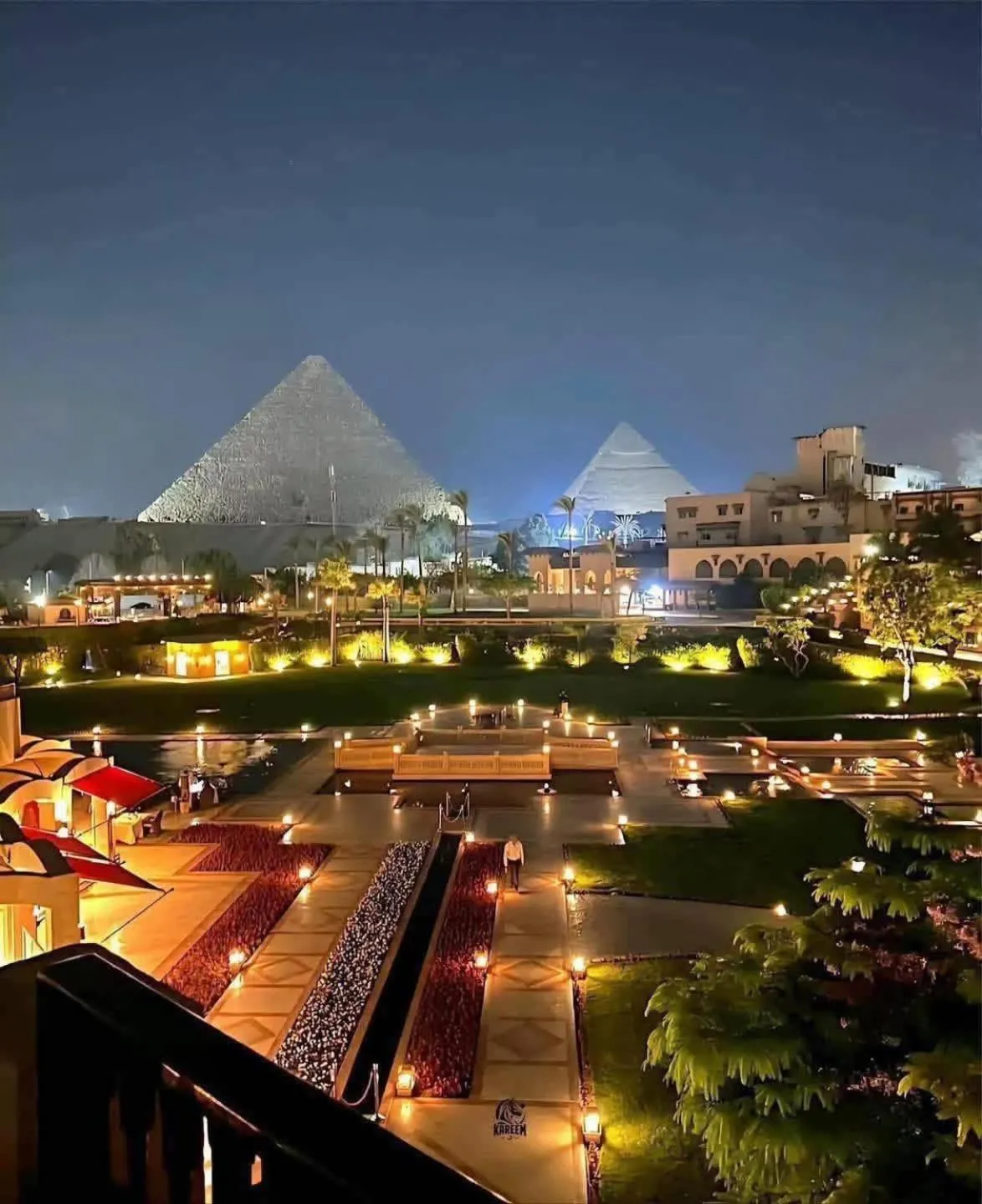 Property building in Falcon pyramids inn