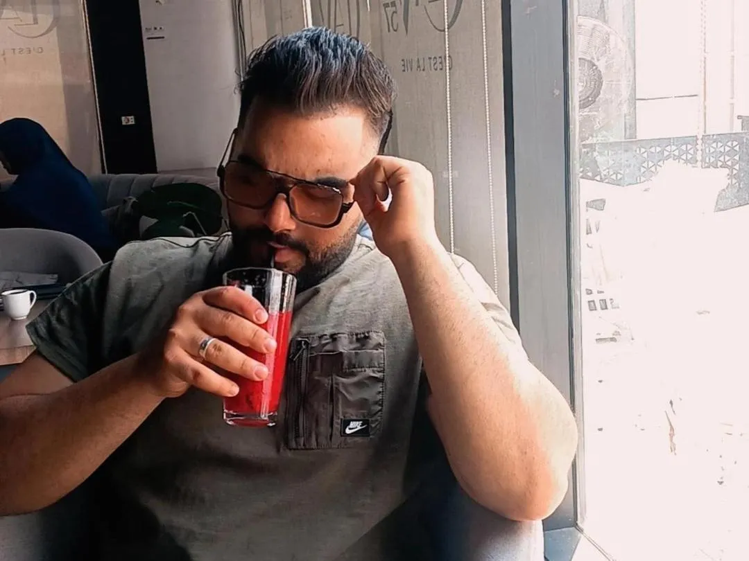 People in Falcon pyramids inn