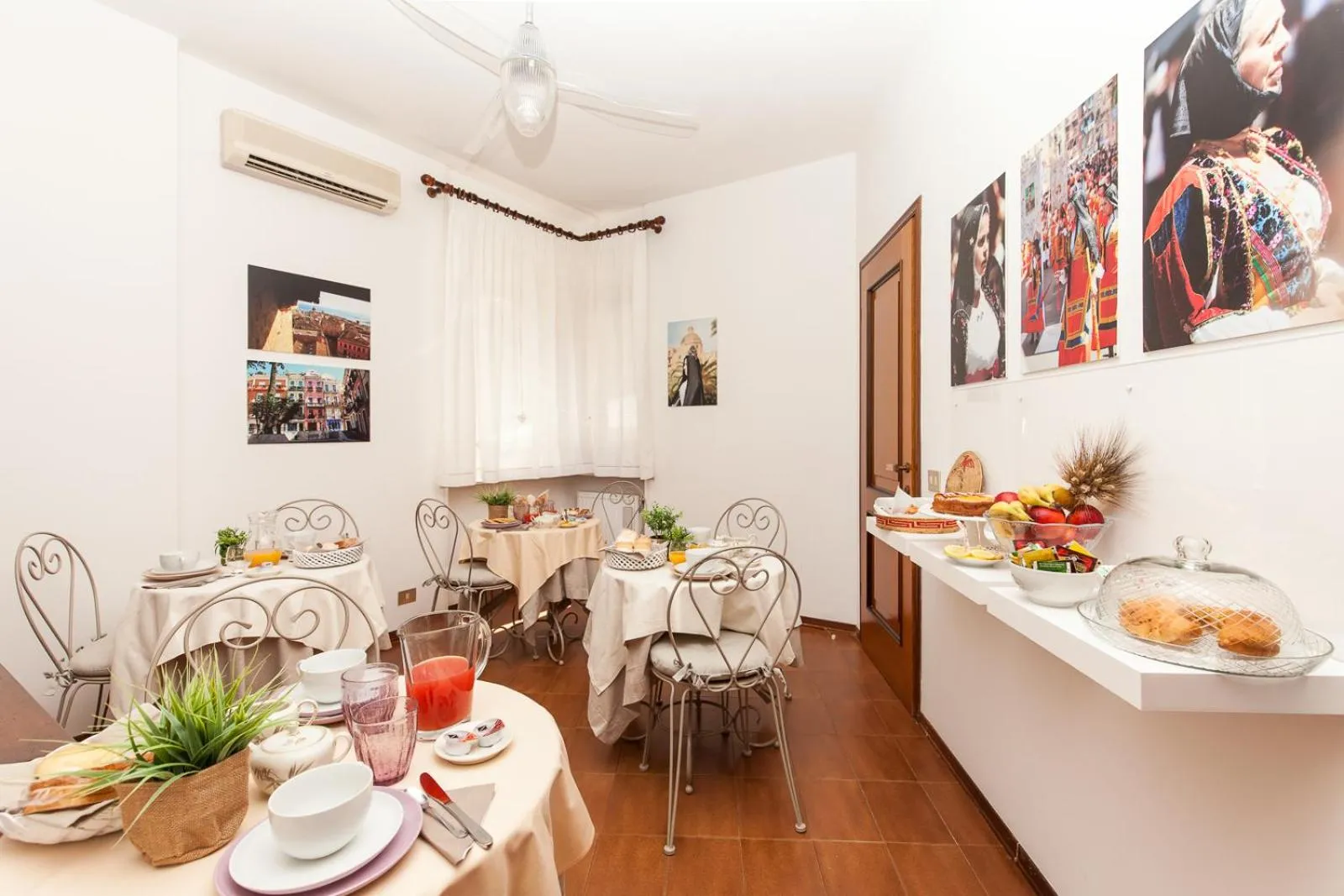 Restaurant/places to eat in La Tuia e il Tasso