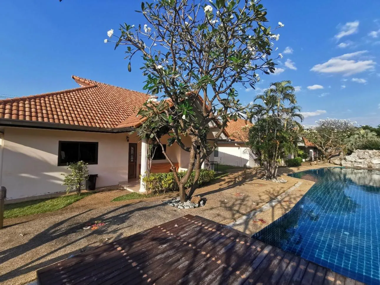 Property building in Two Fifty Nine Resort 259 Resort