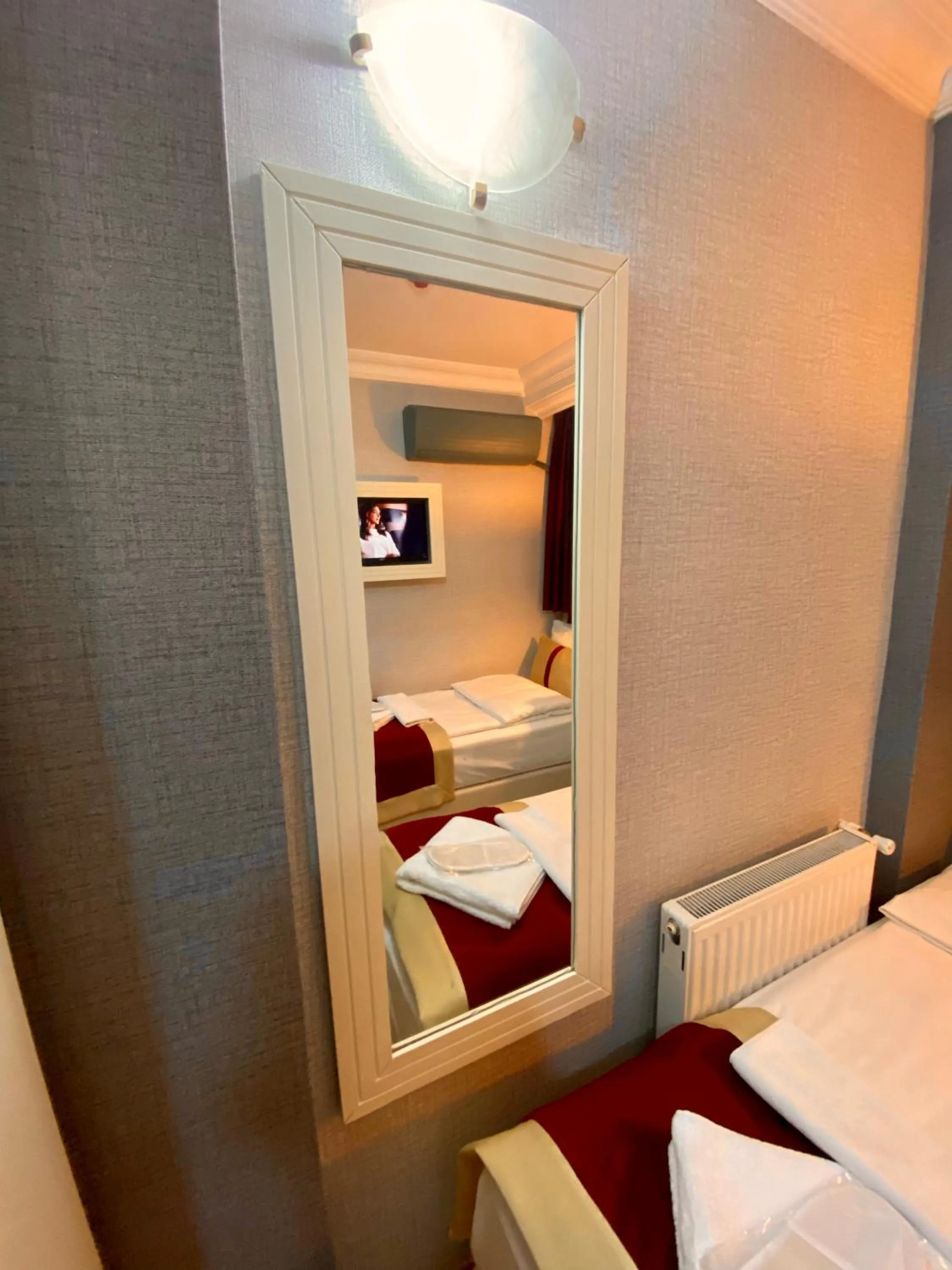 Bed in Santefe Hotel