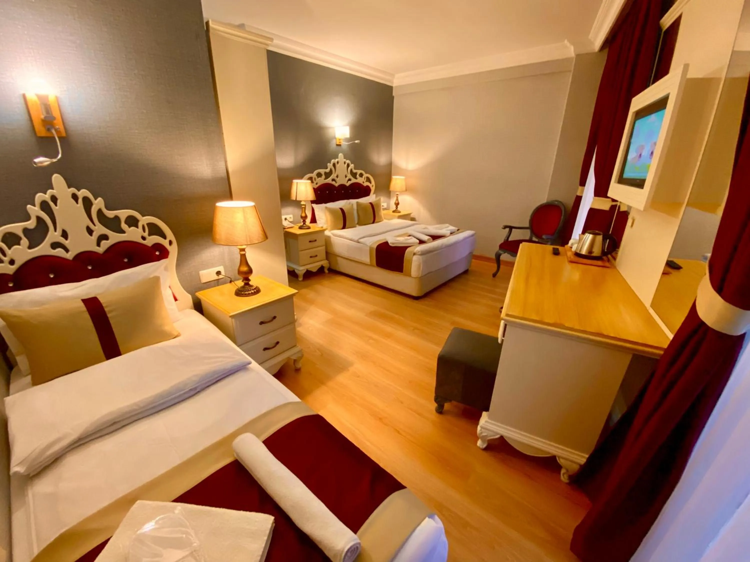 Bed in Santefe Hotel