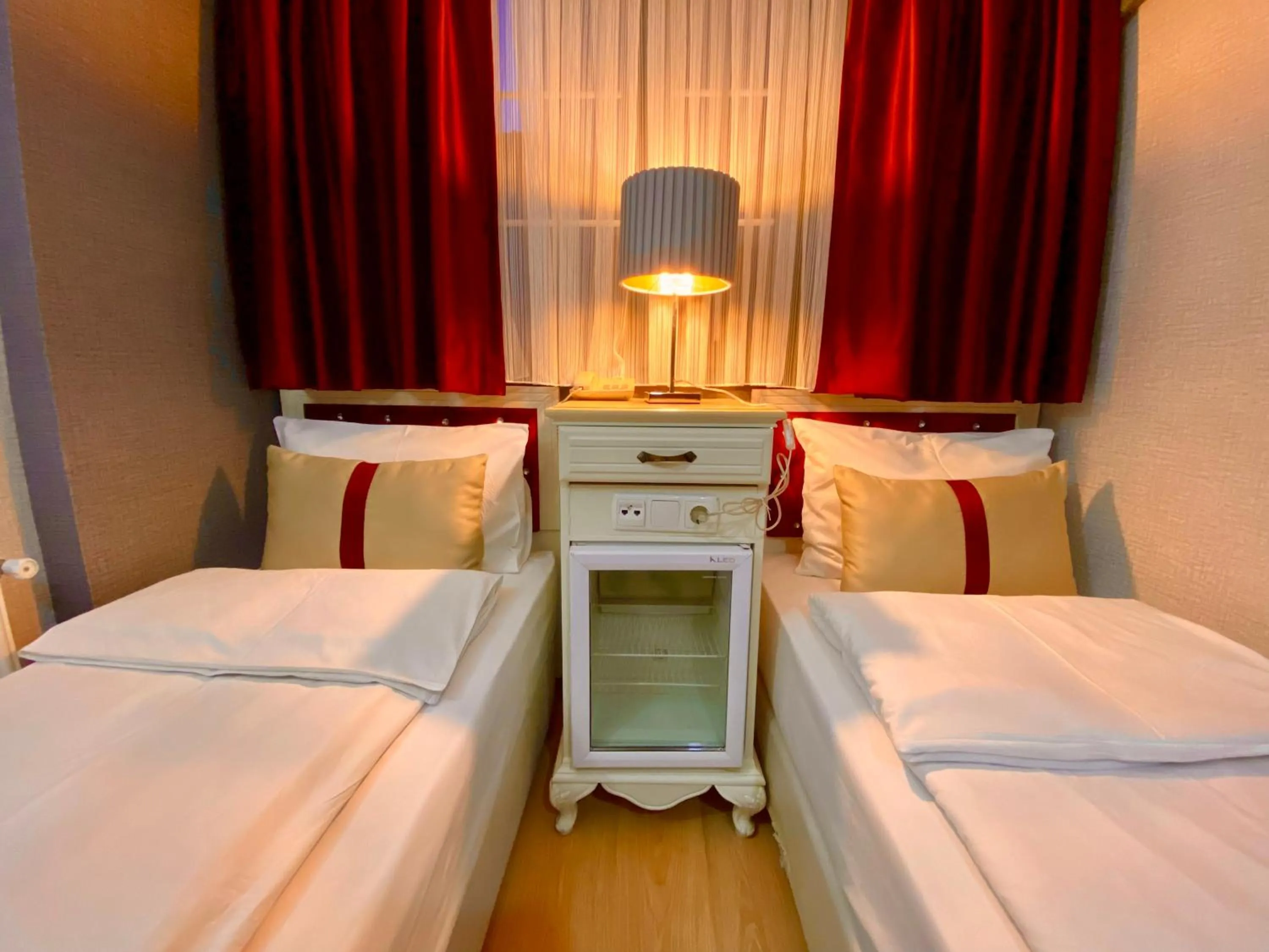 Bed in Santefe Hotel