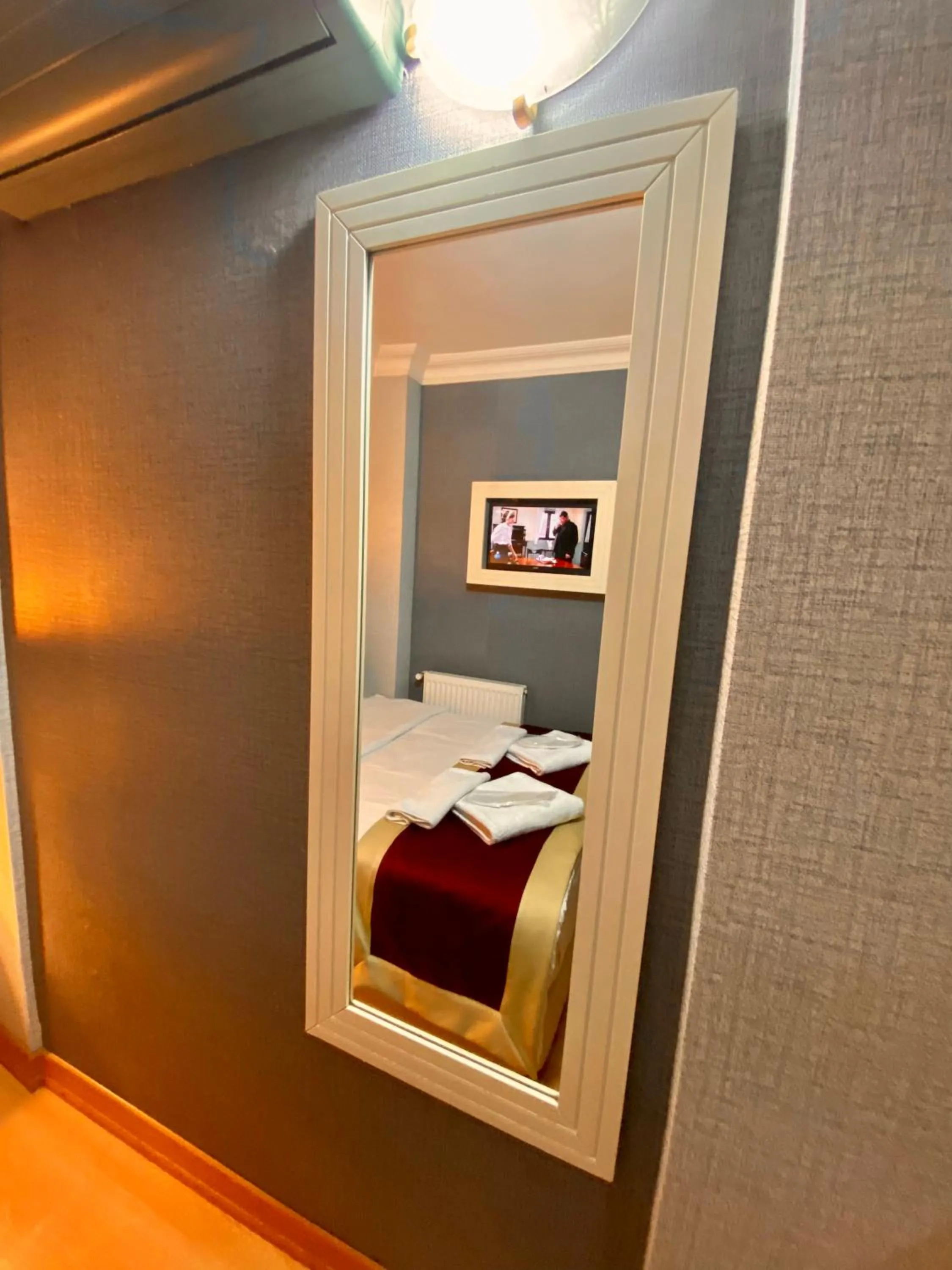 Bed in Santefe Hotel