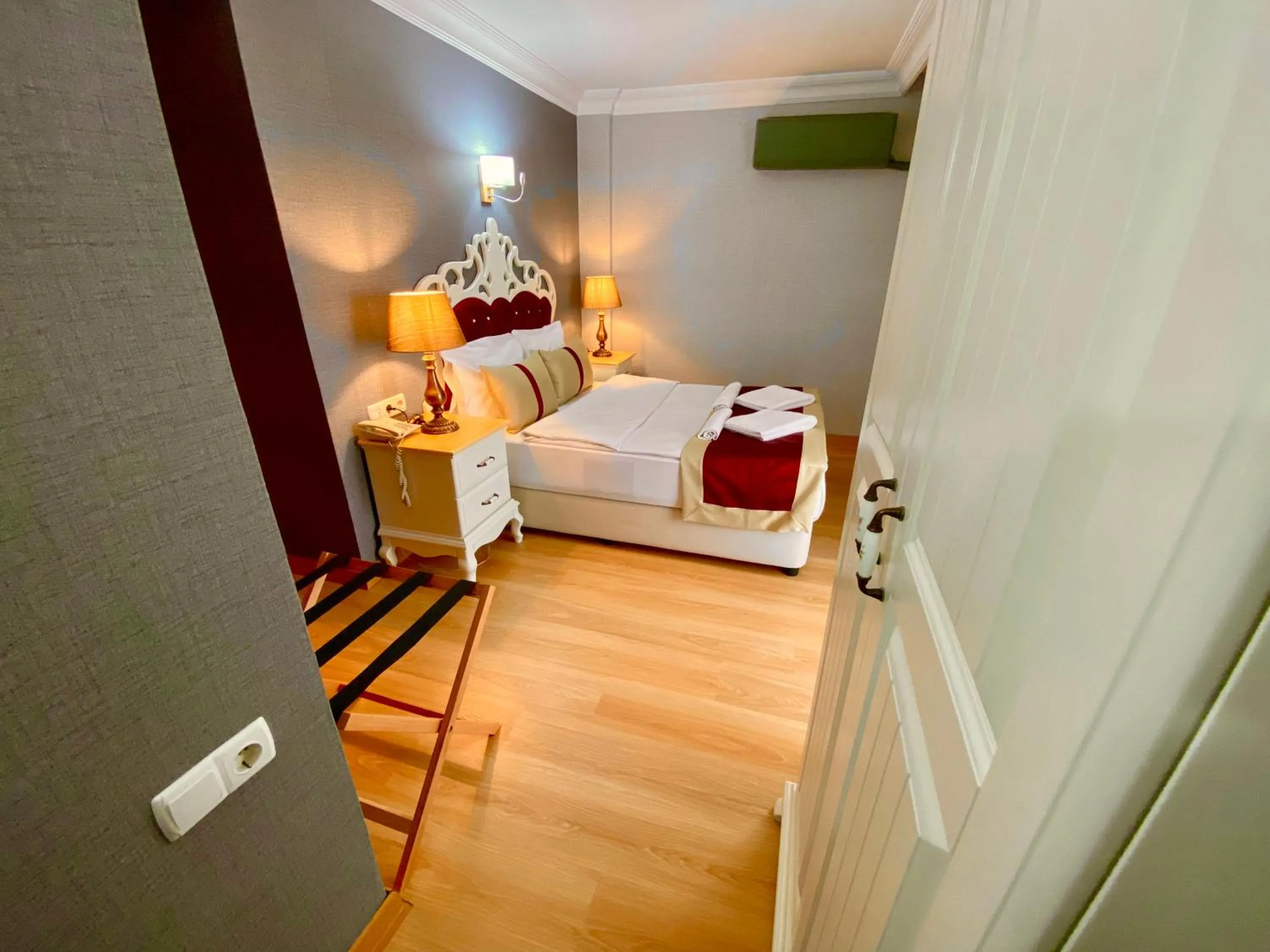 Bed in Santefe Hotel