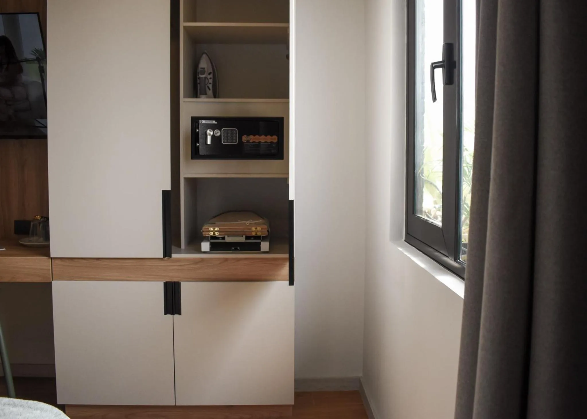 Photo of the whole room in Hotel Ryo 74B Suites by Growing Group