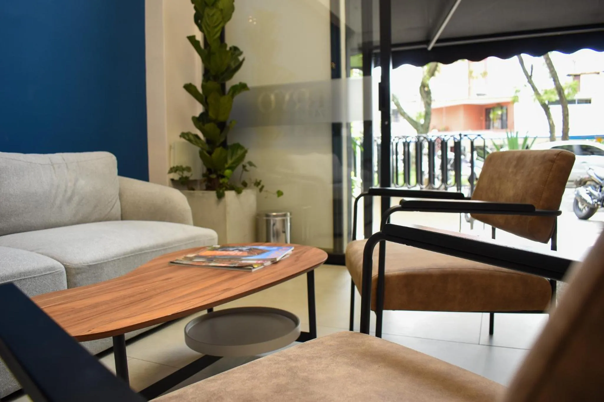 Lobby or reception in Hotel Ryo 74B Suites by Growing Group