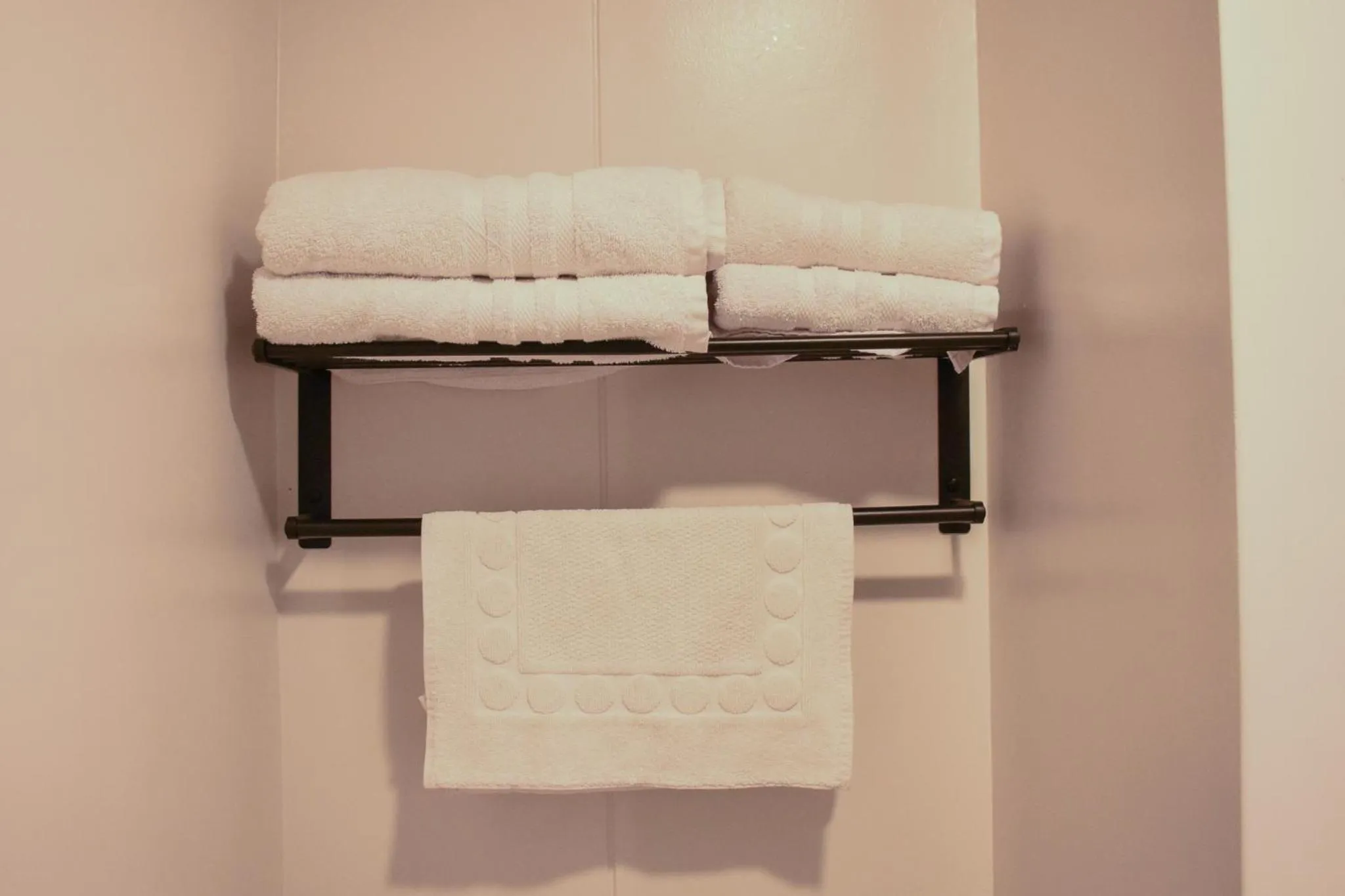 towels in Hotel Ryo 74B Suites by Growing Group