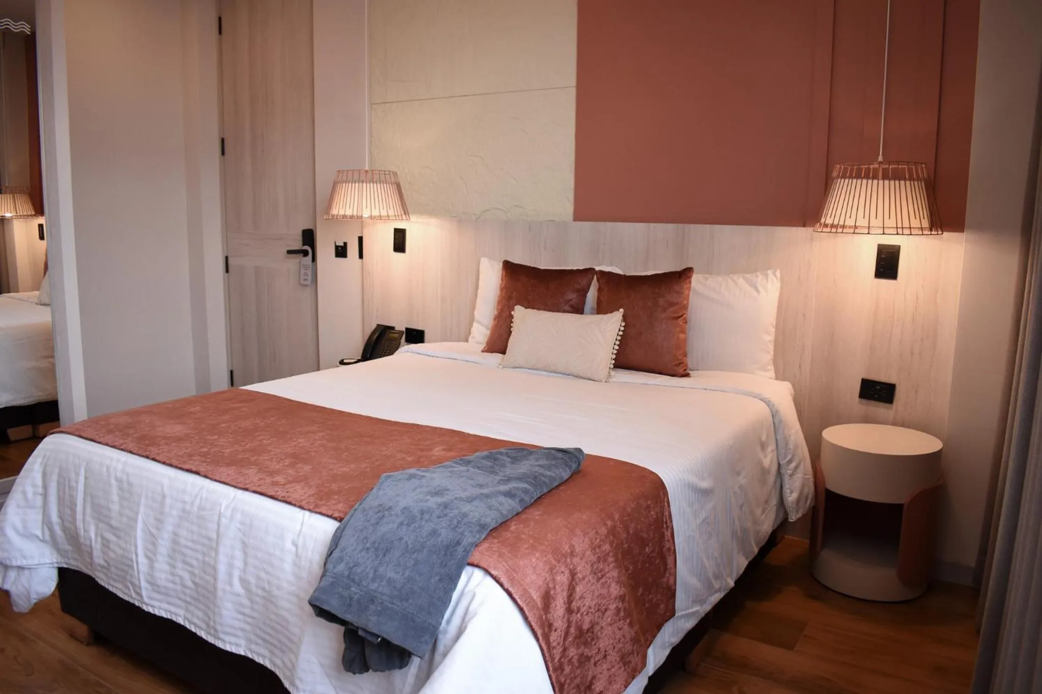 Bed in Hotel Ryo 74B Suites by Growing Group