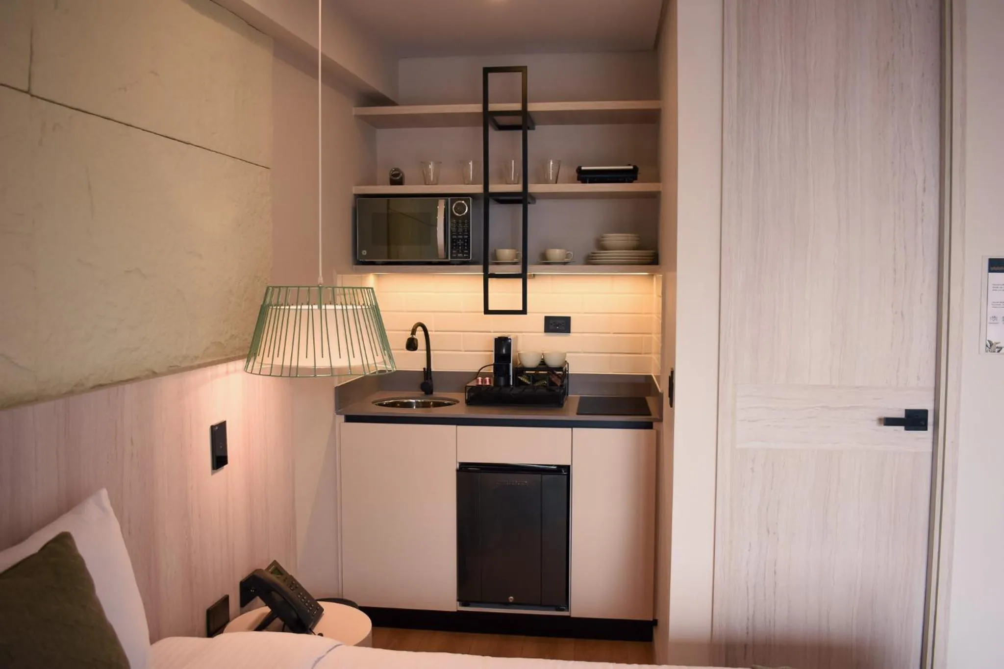 Kitchen or kitchenette in Hotel Ryo 74B Suites by Growing Group