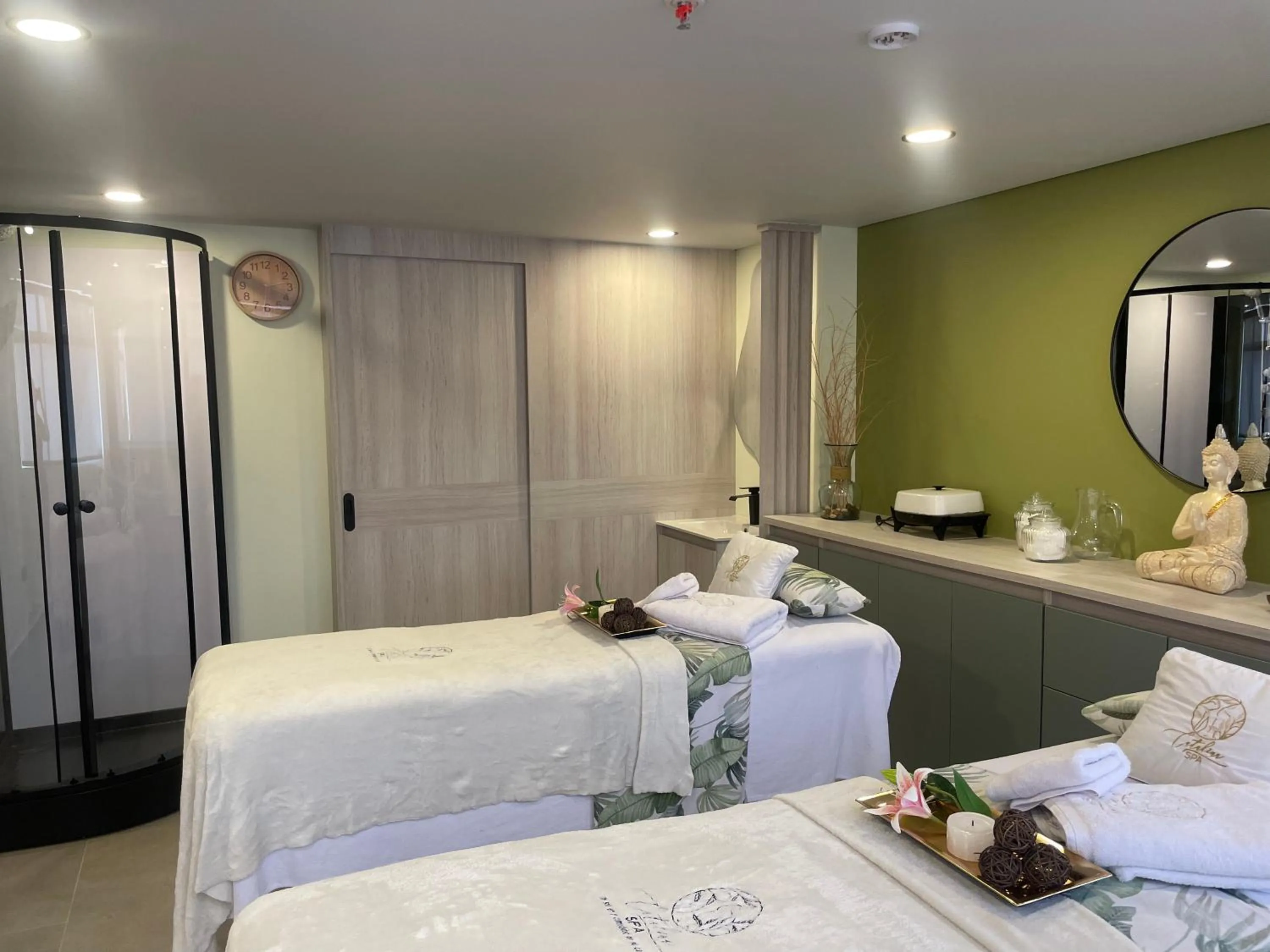 Spa and wellness centre/facilities, Bed in Hotel Ryo 74B Suites by Growing Group