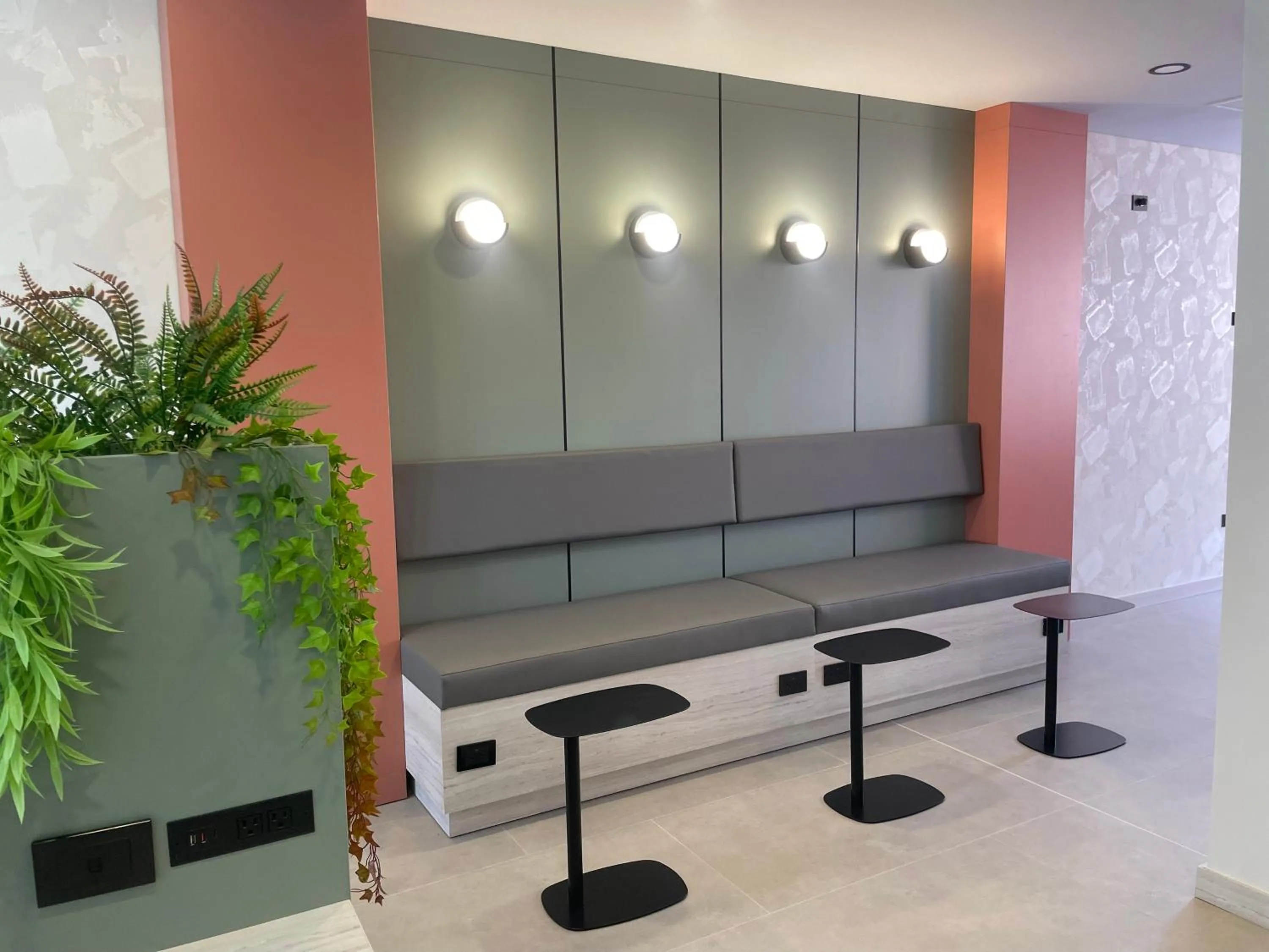 Living room in Hotel Ryo 74B Suites by Growing Group