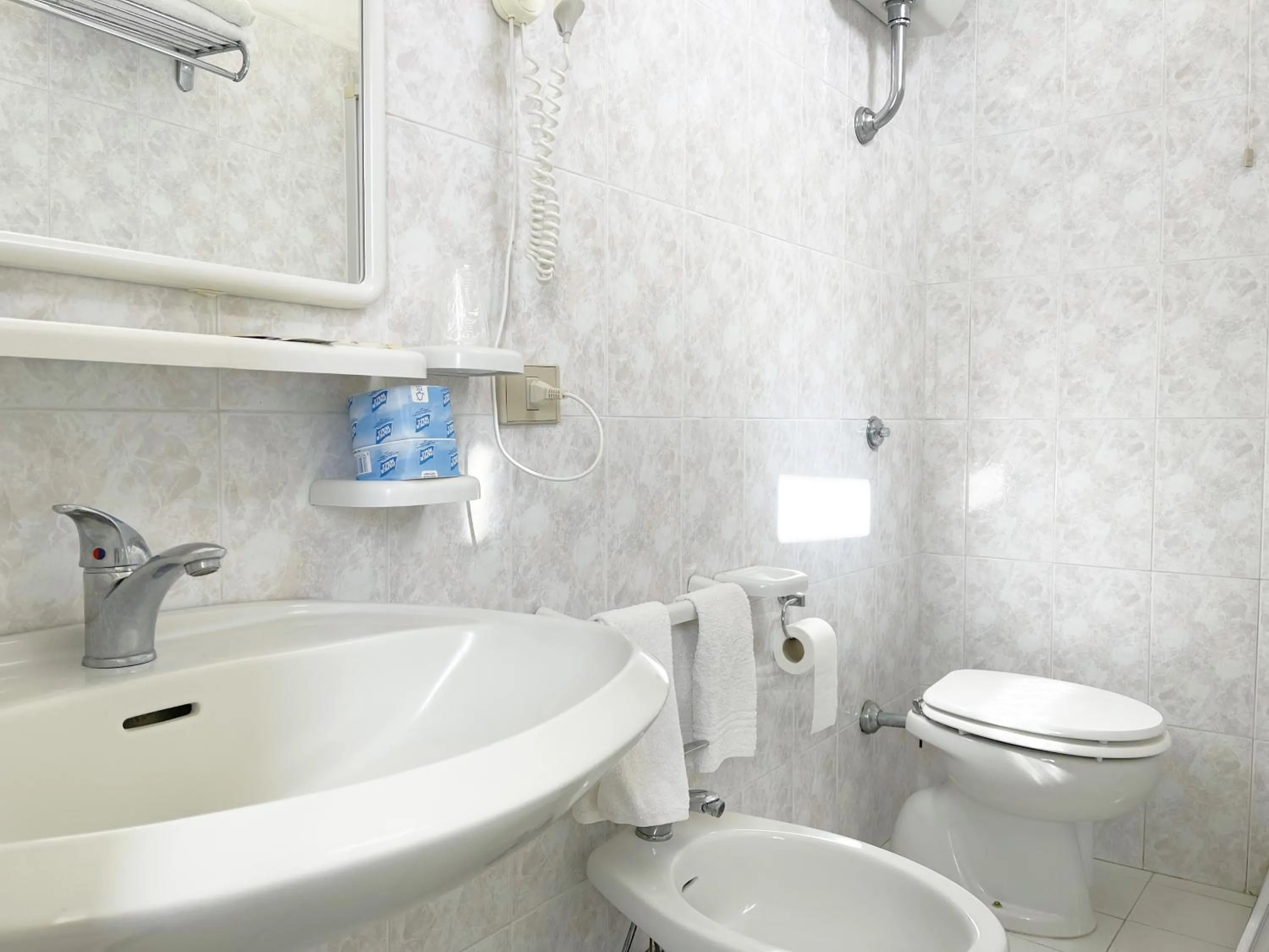 Bathroom in Hotel Reginella