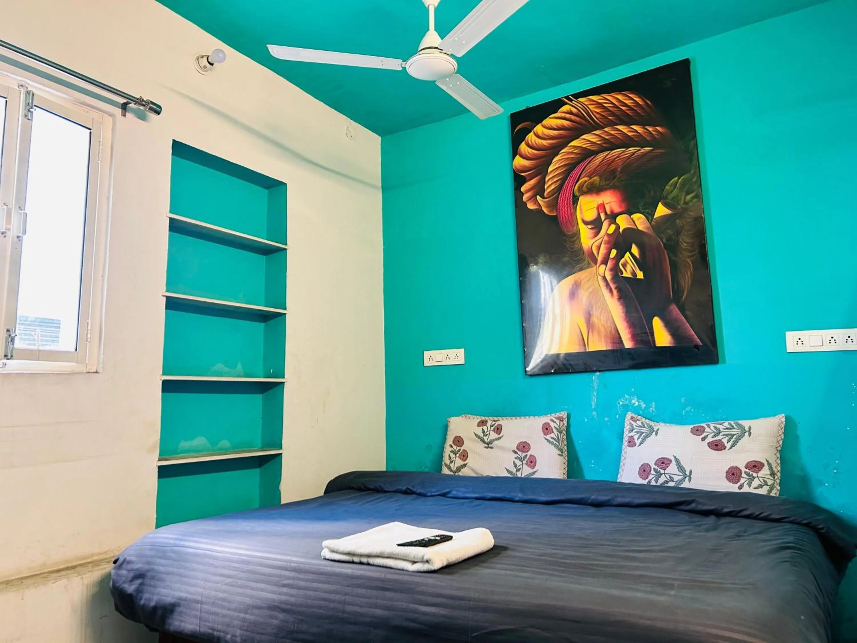 Bedroom, Bed in The Pink Chapter Hostel, Jaipur