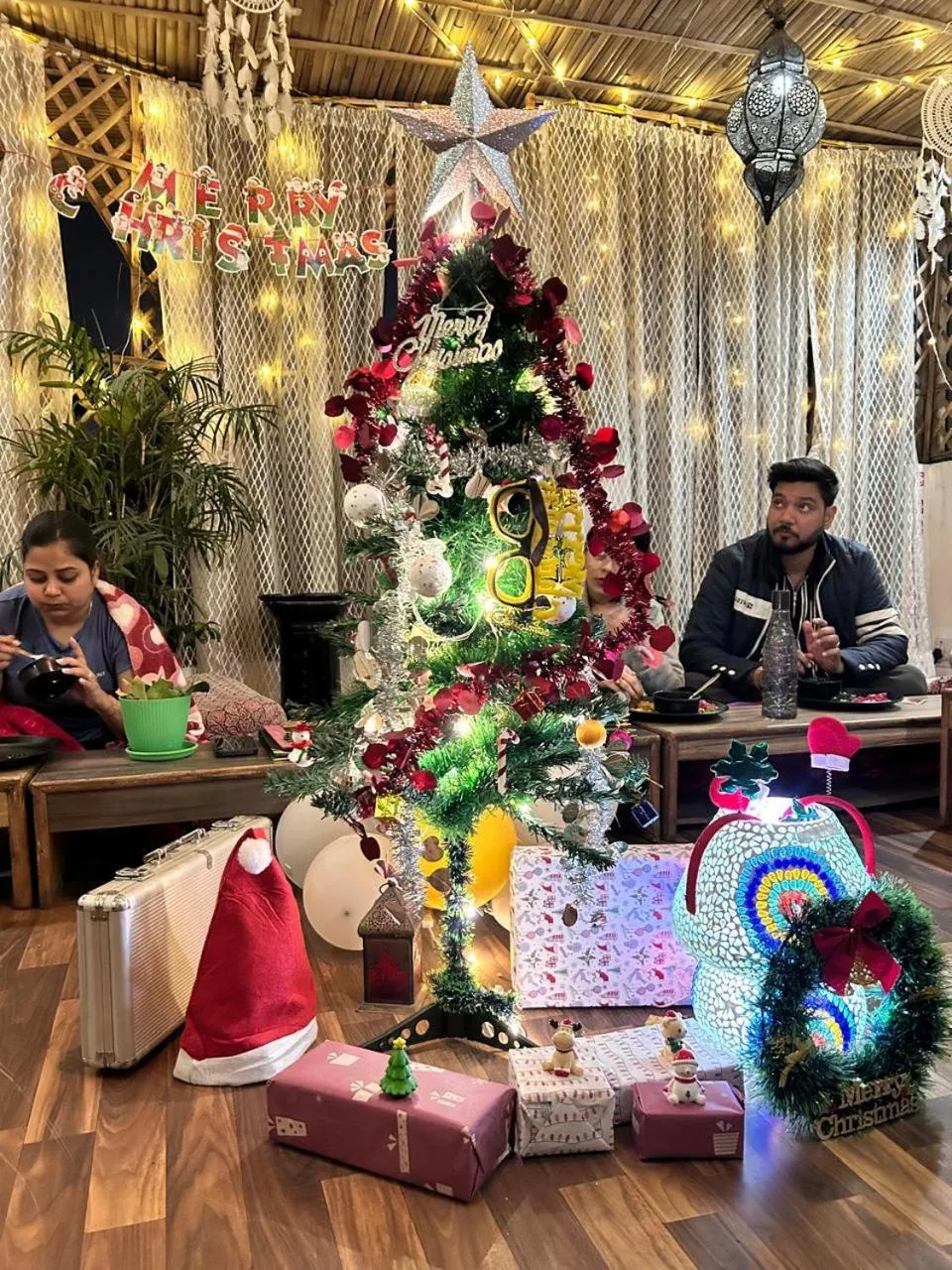 Restaurant/places to eat in The Pink Chapter Hostel, Jaipur