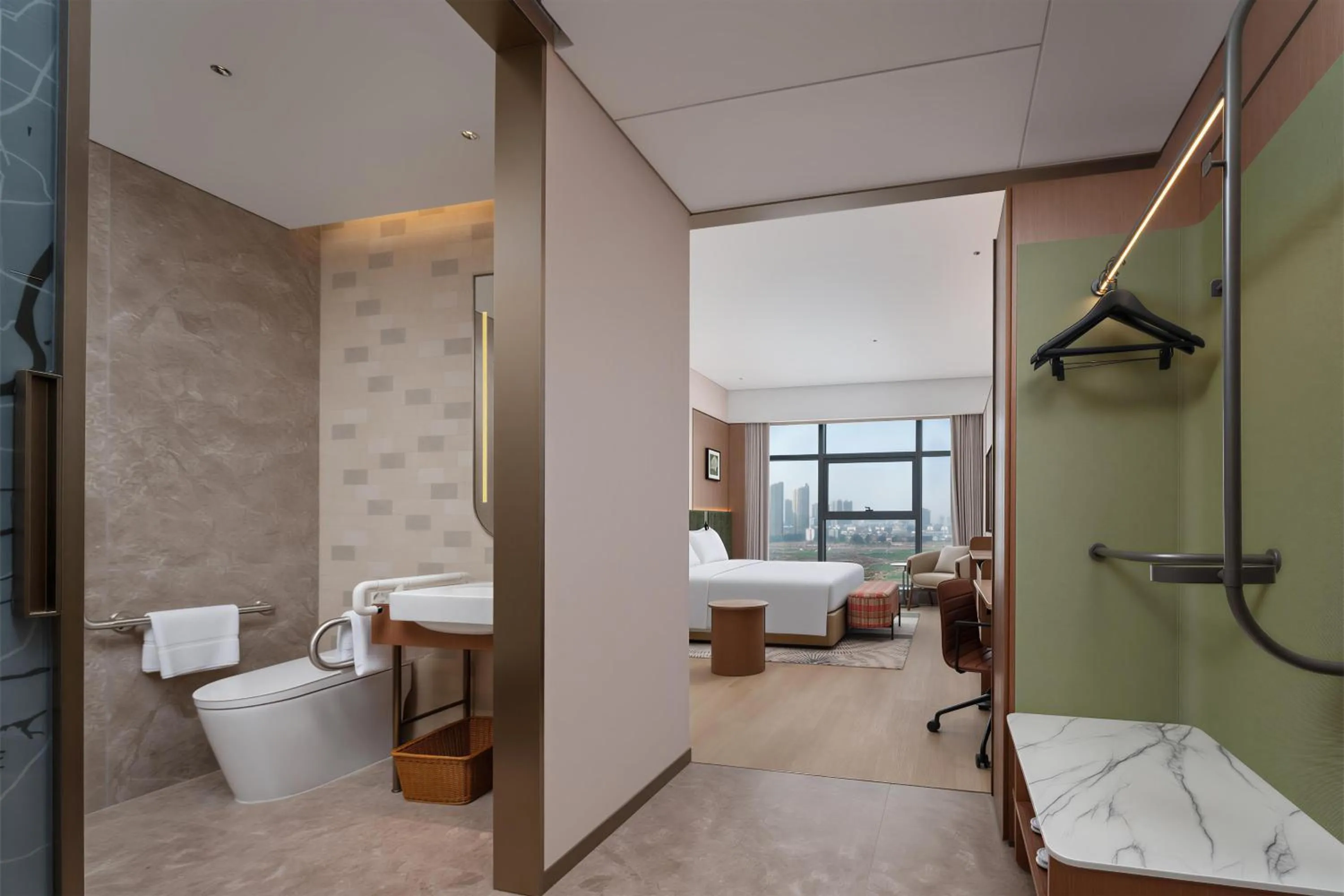 Bathroom in Hilton Garden Inn Jingzhou Shashi