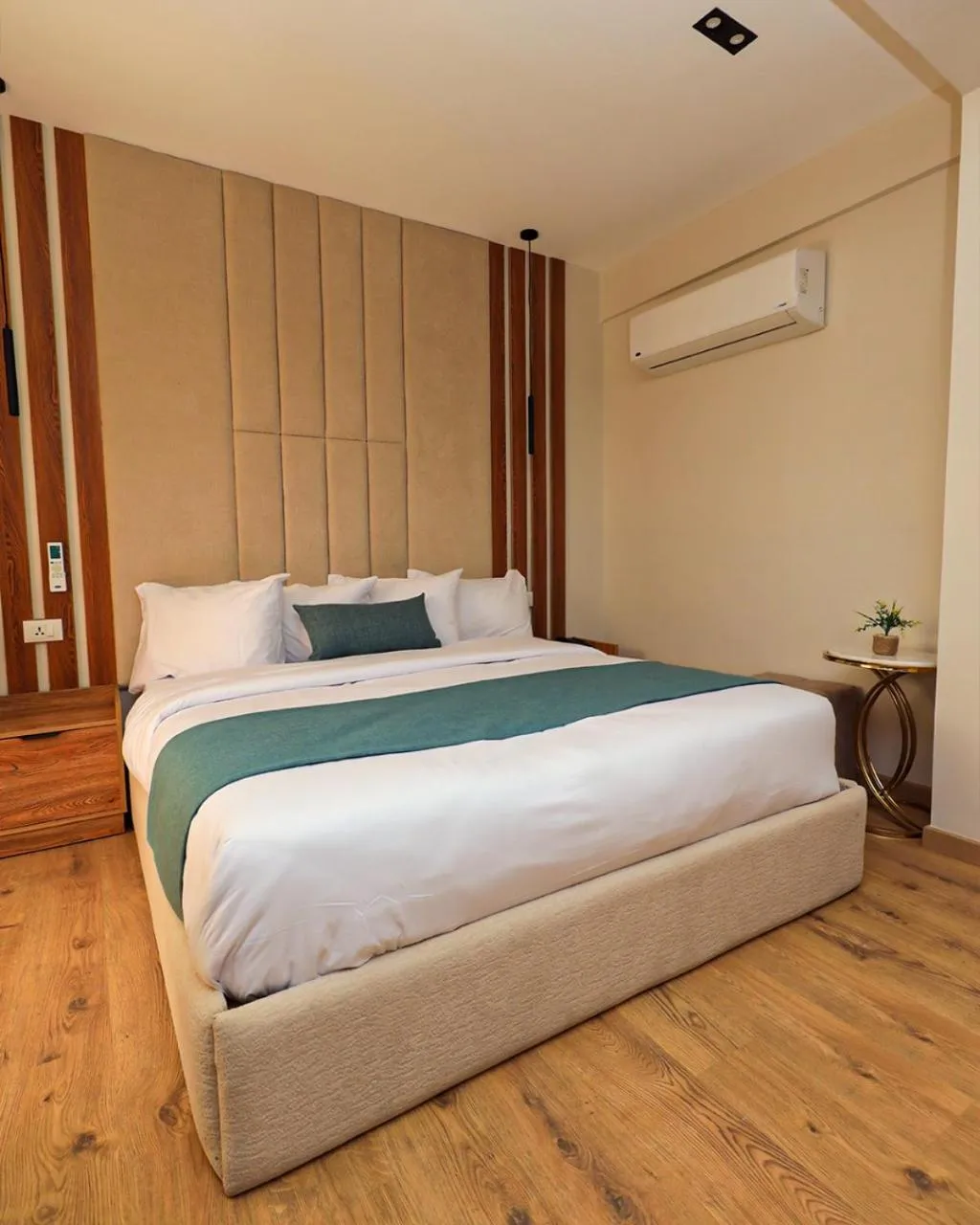 Bed in Palacio Pyramids Hotel